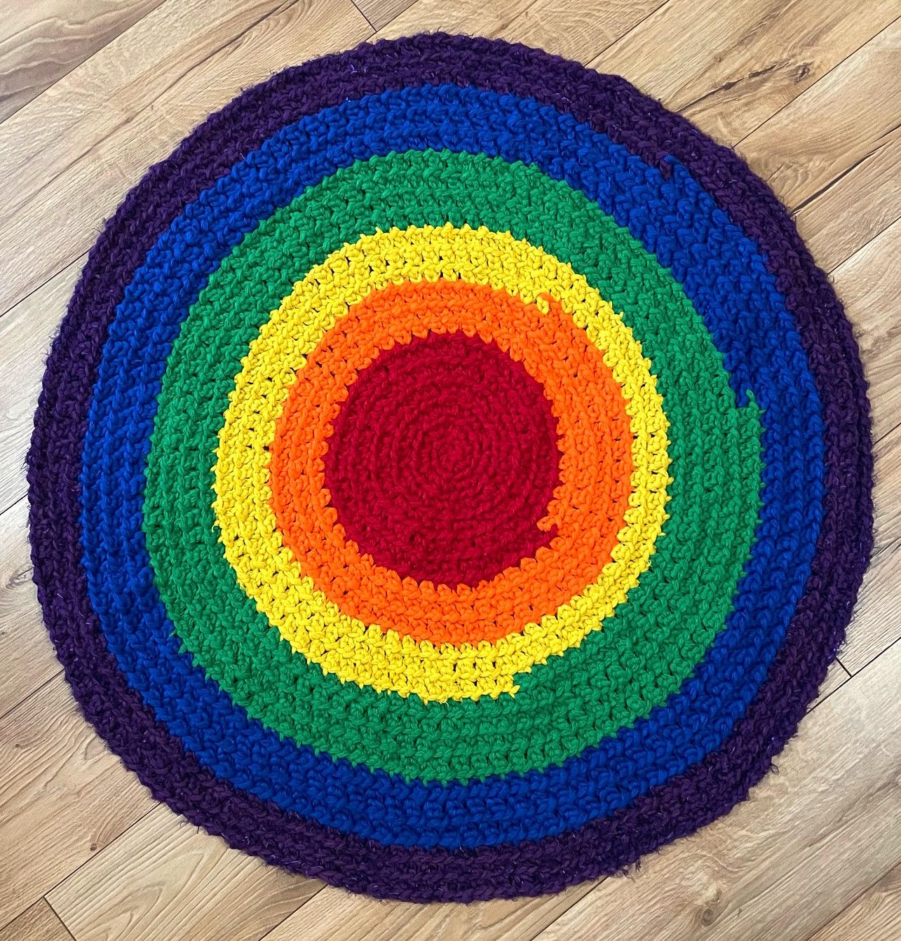 Round rainbow rug diameter 100 cm handmade