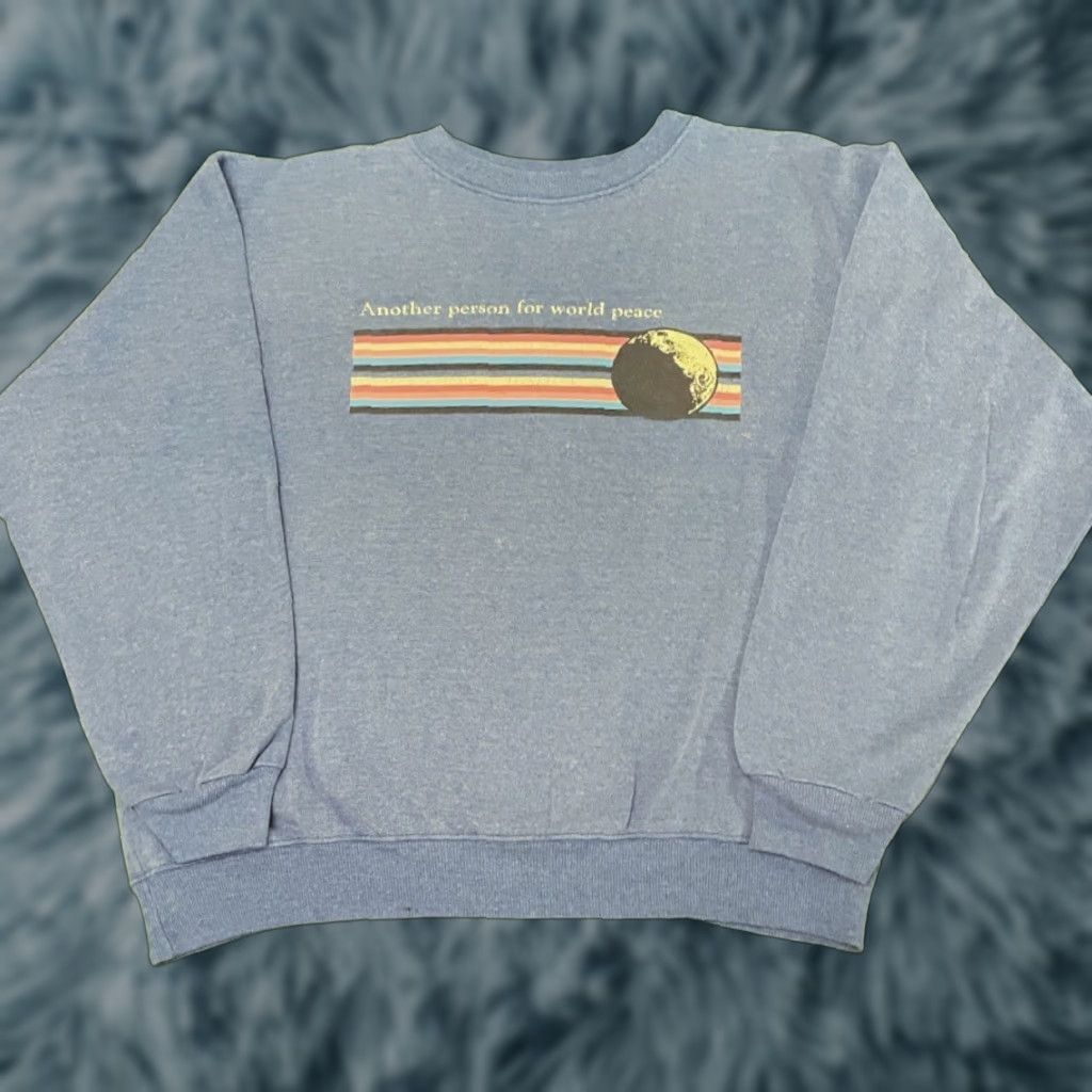 Vintage VINTAGE 80s 90s Another Person For World Peace VTG Crewneck Sweater L BLUE Mens Pullover Crewneck 90s 80s Size US L / EU 52-54 / 3 - 1 Thumbnail