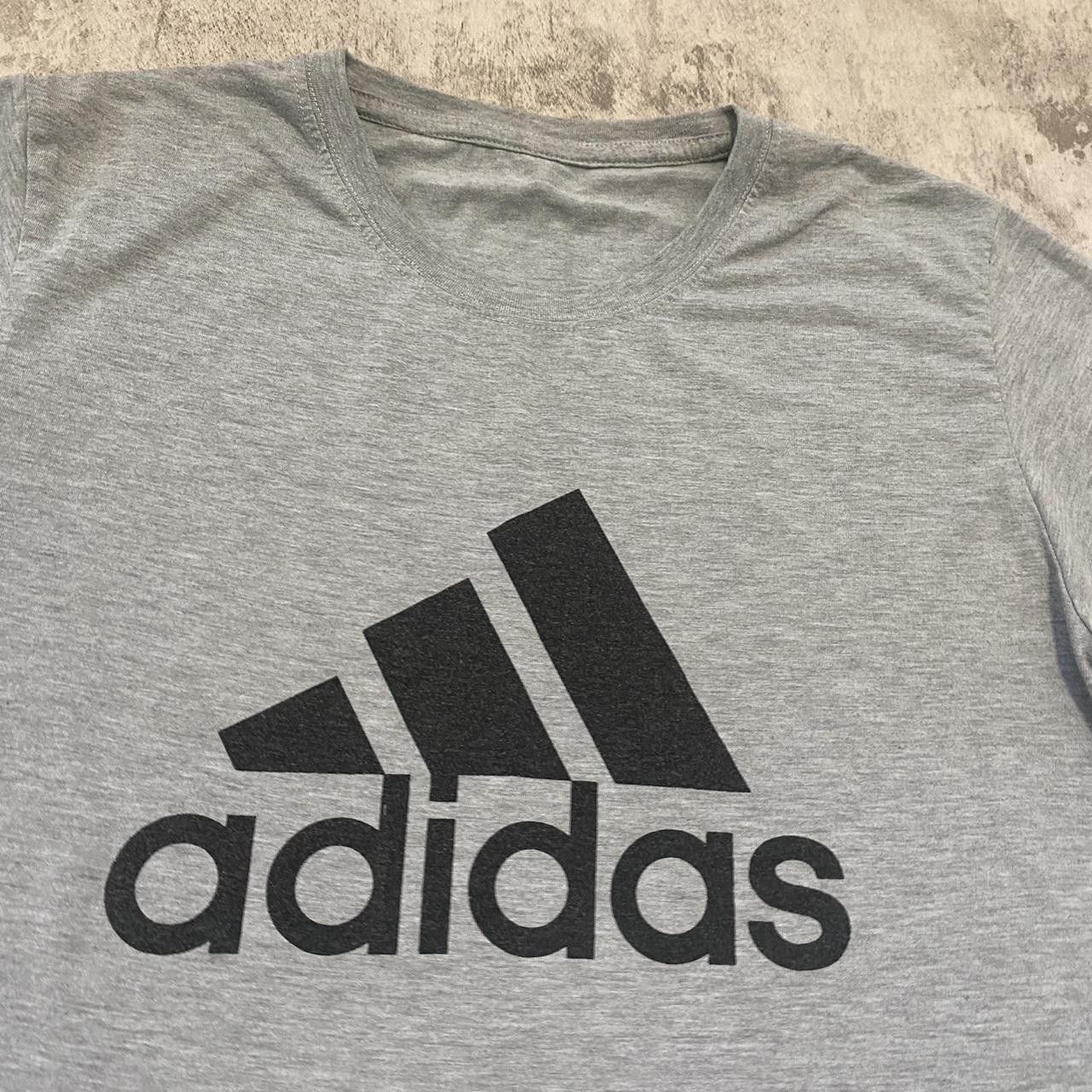 Adidas Grey Adidas T-shirt with small black logo Size US M / EU 48-50 / 2 - 3 Thumbnail