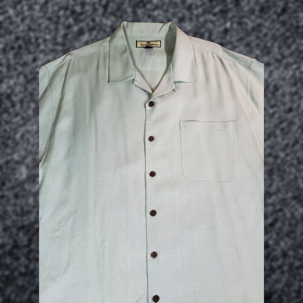 Tommy Bahama Tommy Bahama Button-Up Shirt Camp Style Short Sleeve XL Multicolor Silk Size US XL / EU 56 / 4 - 1 Thumbnail
