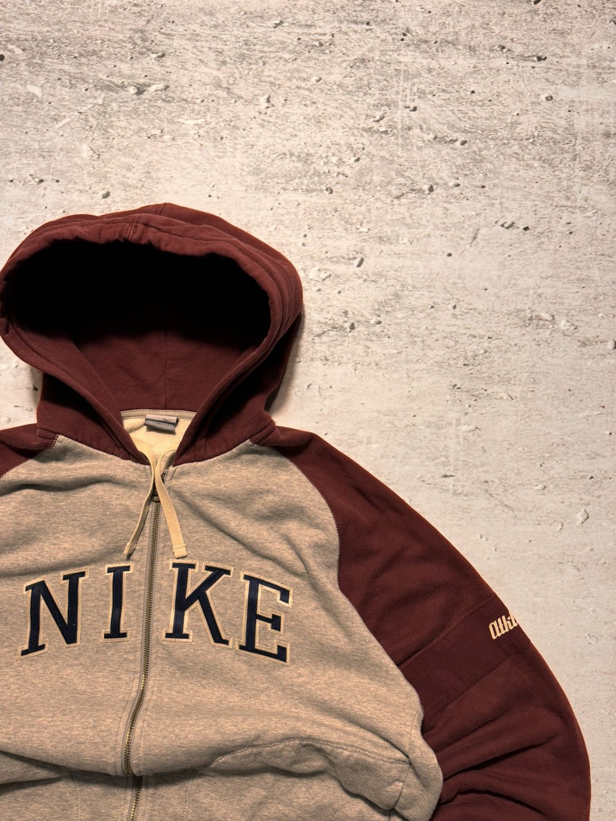 Nike × Vintage NIKE VINTAGE CENTER LOGO OVERSIZE BOXY HOODIE Size US XL / EU 56 / 4 - 4 Thumbnail