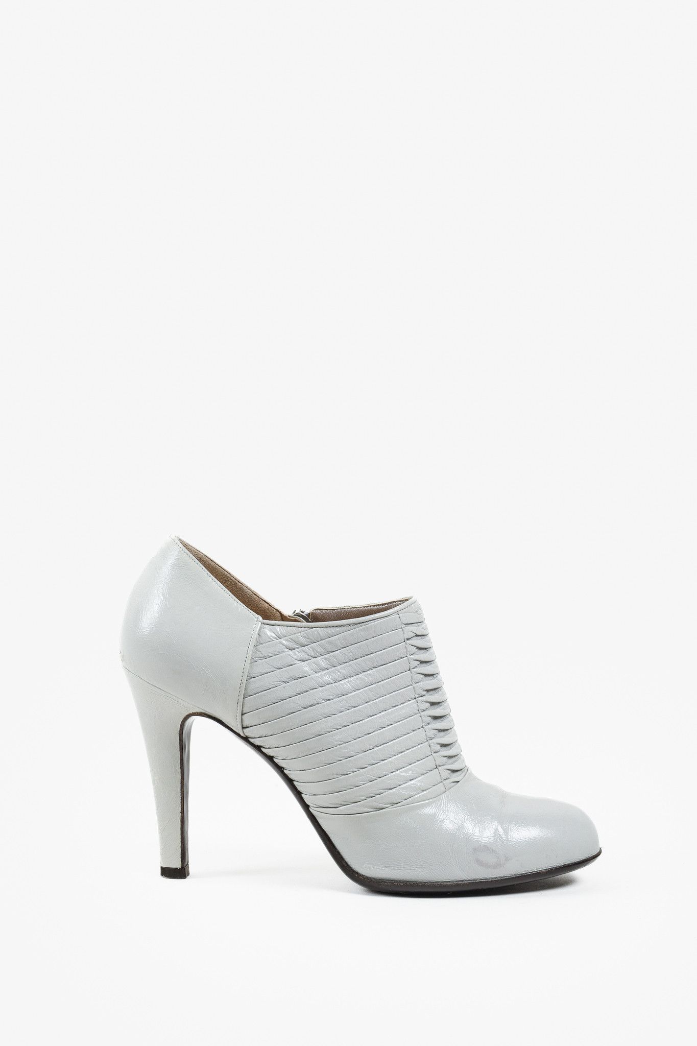 Salvatore Ferragamo Salvatore Ferragamo Ribbed Leather Pumps Size US 10 / IT 40 - 1 Thumbnail