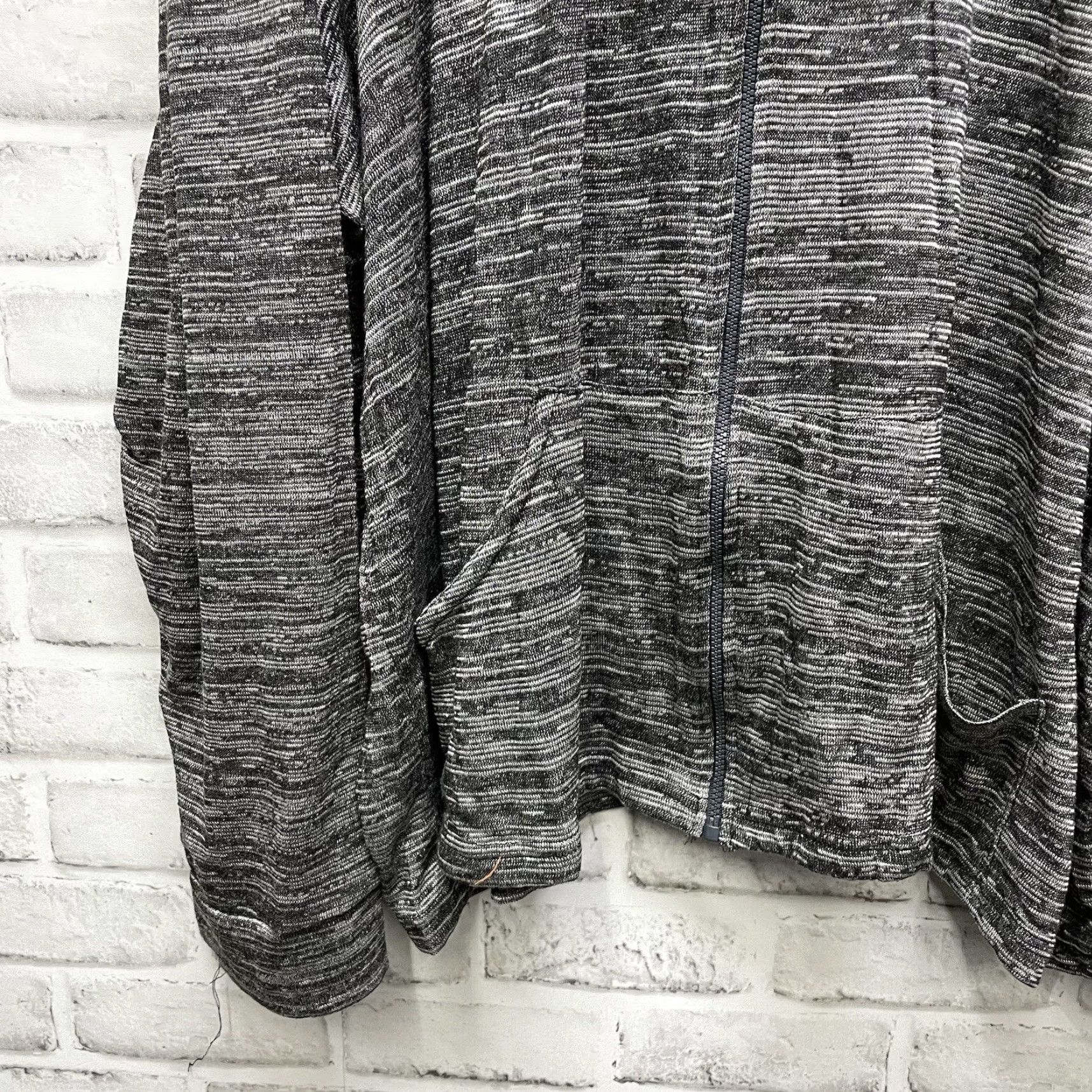 Vintage VTG Spoiled Rotten USA polyester blend Gray drawstring Zip-up hoodie Womens 4X Size XXL / US 16-18 / IT 52-54 - 3 Thumbnail