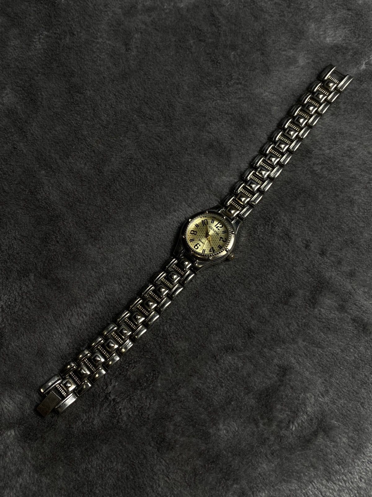 Vintage Futuristic Rare Vintage Japanese Style Watch - Work 100% Size ONE SIZE - 3 Thumbnail