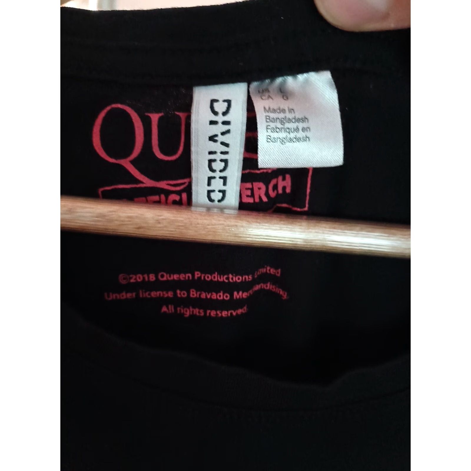 Vintage queen Ladies T-shirt Size L Official Licensed Rock Band Tour Tee Size L / US 10 / IT 46 - 2 Thumbnail