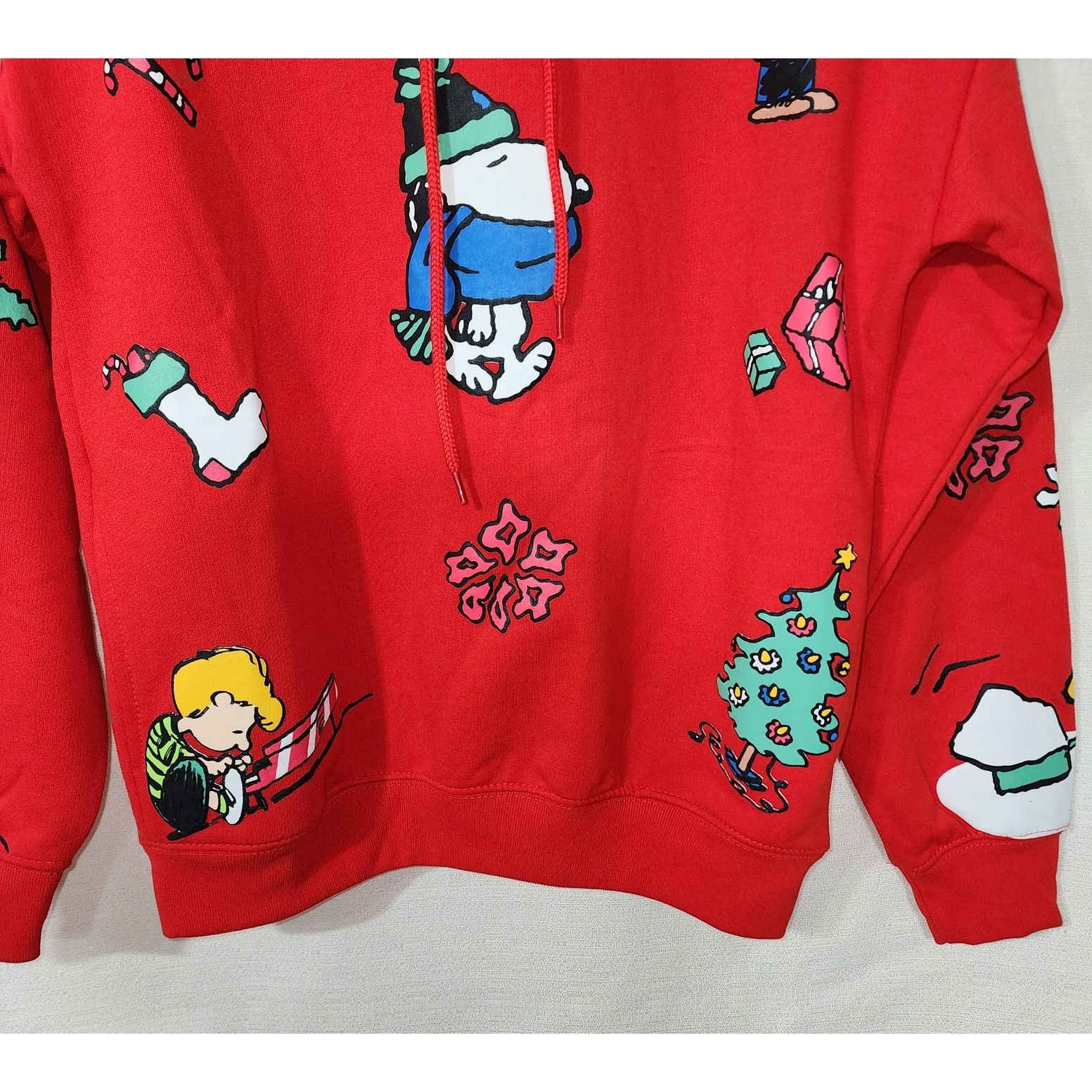 Other Snoopy and Friends christmas hoodie men's size small Size US S / EU 44-46 / 1 - 4 Thumbnail