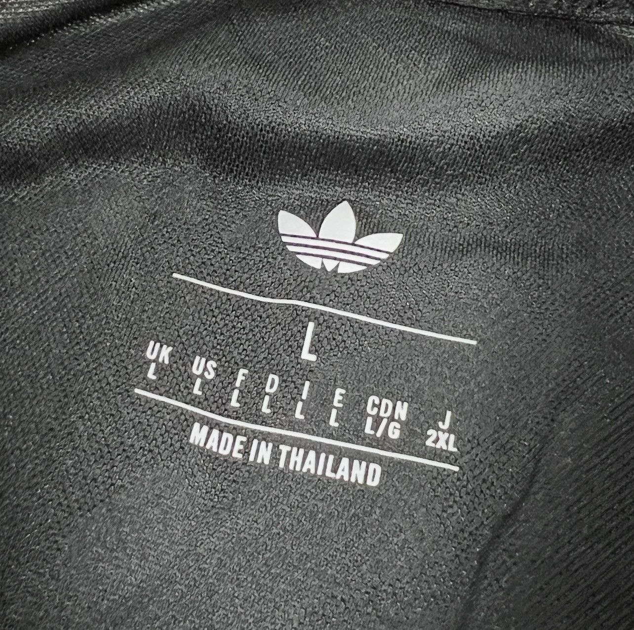 Adidas Adidas Manchester United 2025-26 Jersey #19 MBEUMO Authentic Size US L / EU 52-54 / 3 - 6 Thumbnail