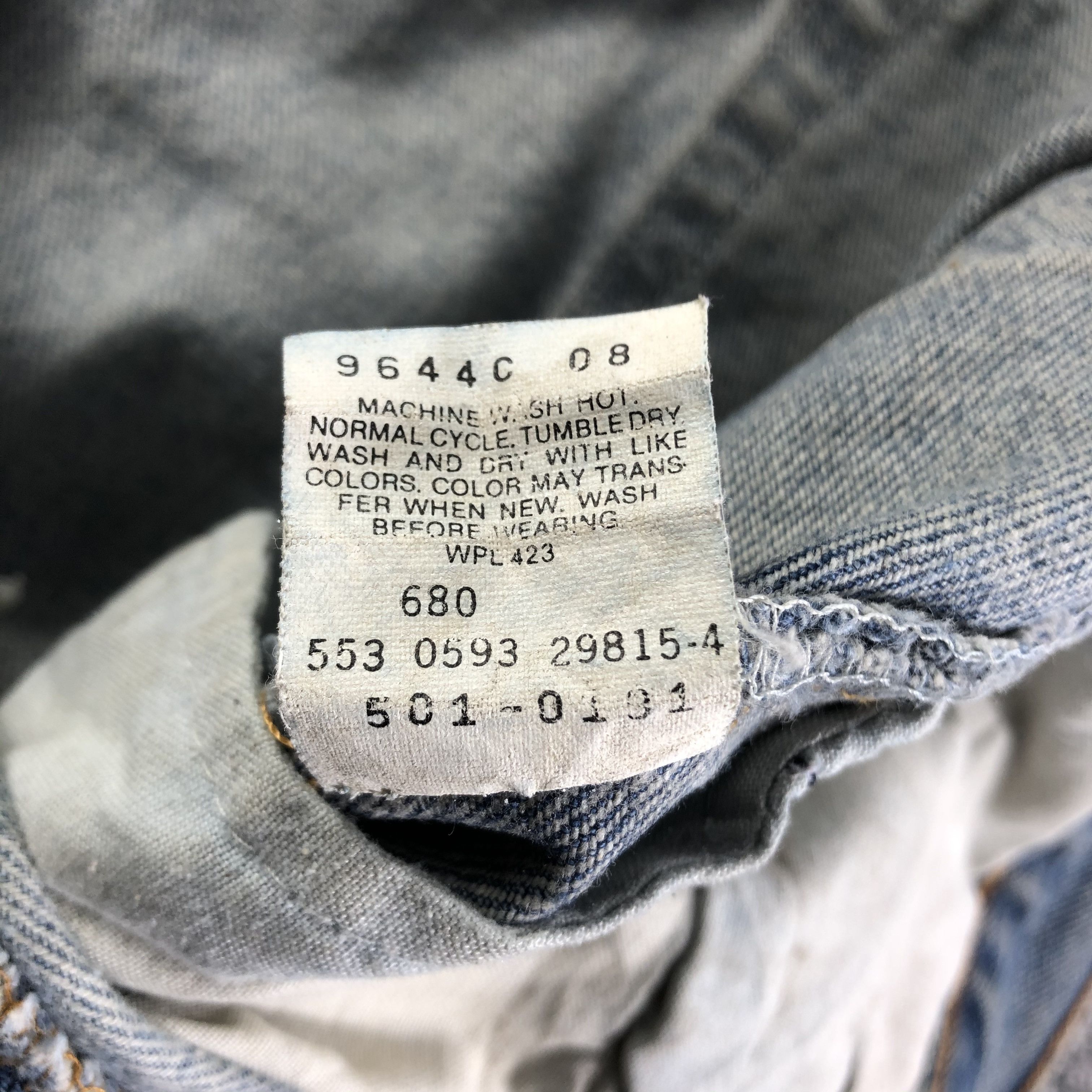 Levi's Vintage Levis 501 Jeans Ripped Denim KJ2420 Size US 34 / EU 50 - 12 Thumbnail