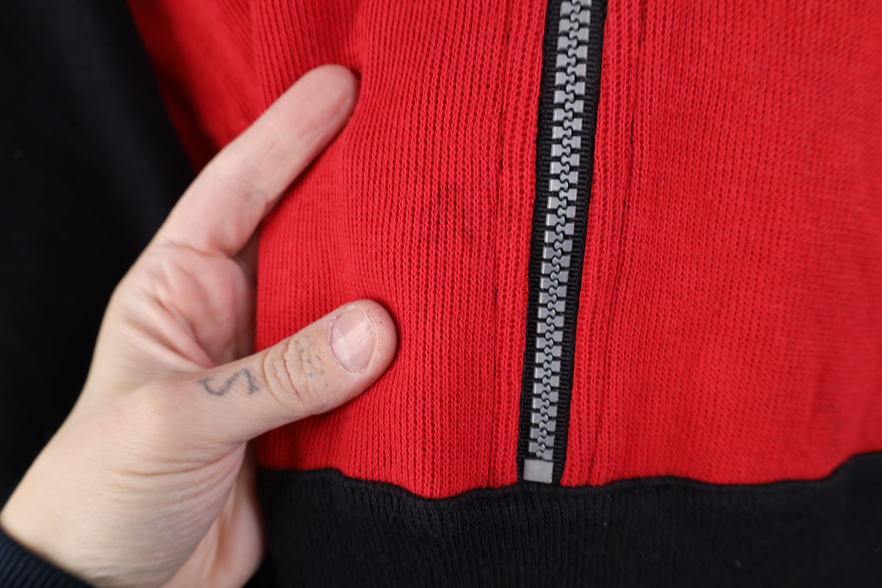 Marlboro Vintage 90s Marlboro Ribbed Knit Half Zip Pullover Sweater Size US XL / EU 56 / 4 - 5 Thumbnail