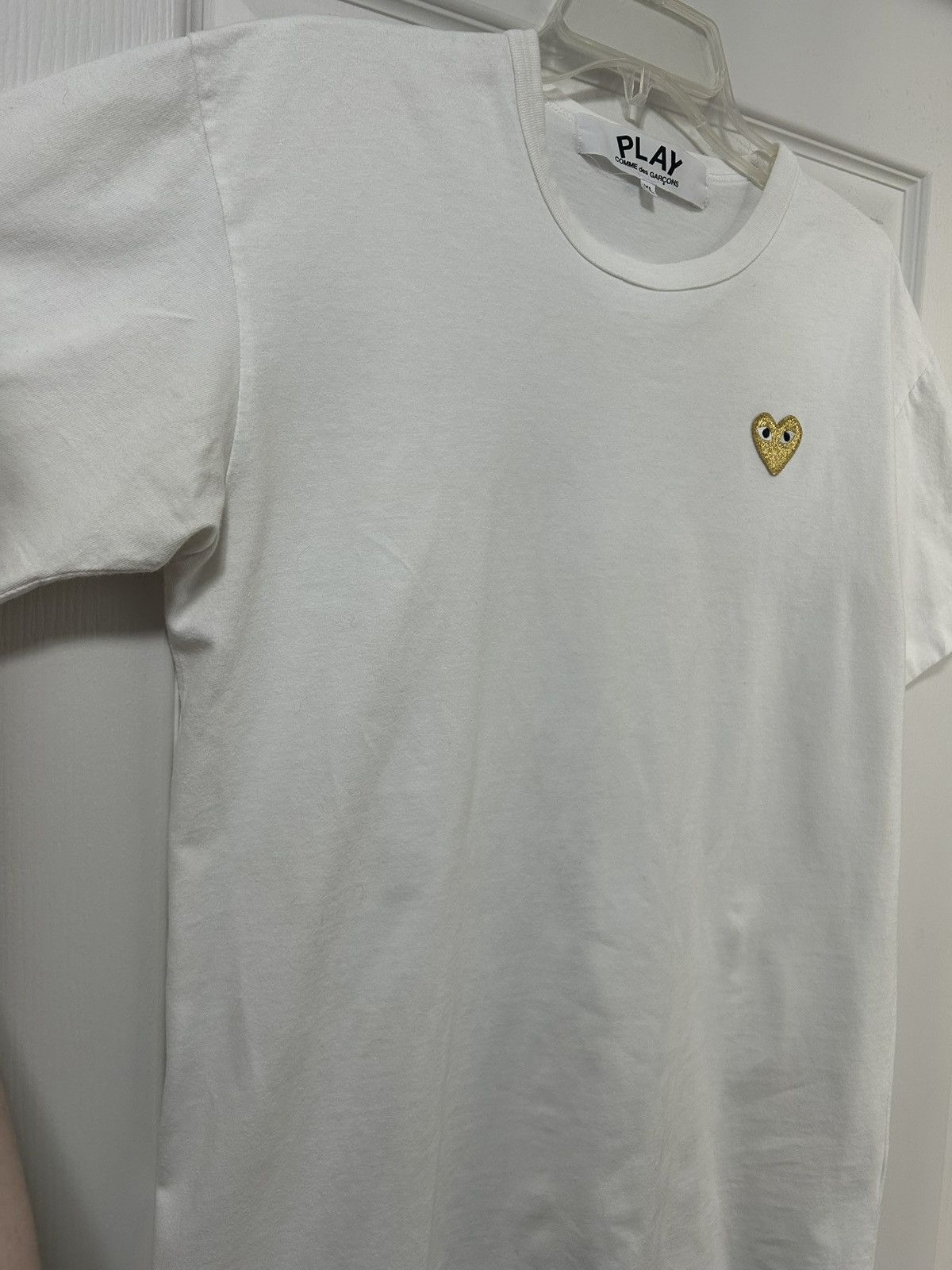 Comme des Garcons White Comme Des Garçons Gold Heart Tee Size US XL / EU 56 / 4 - 2 Thumbnail