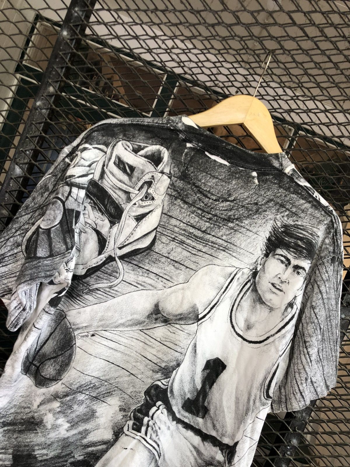 Vintage VINTAGE 90s AOP BASKETBALL SHIRT Size US L / EU 52-54 / 3 - 4 Thumbnail