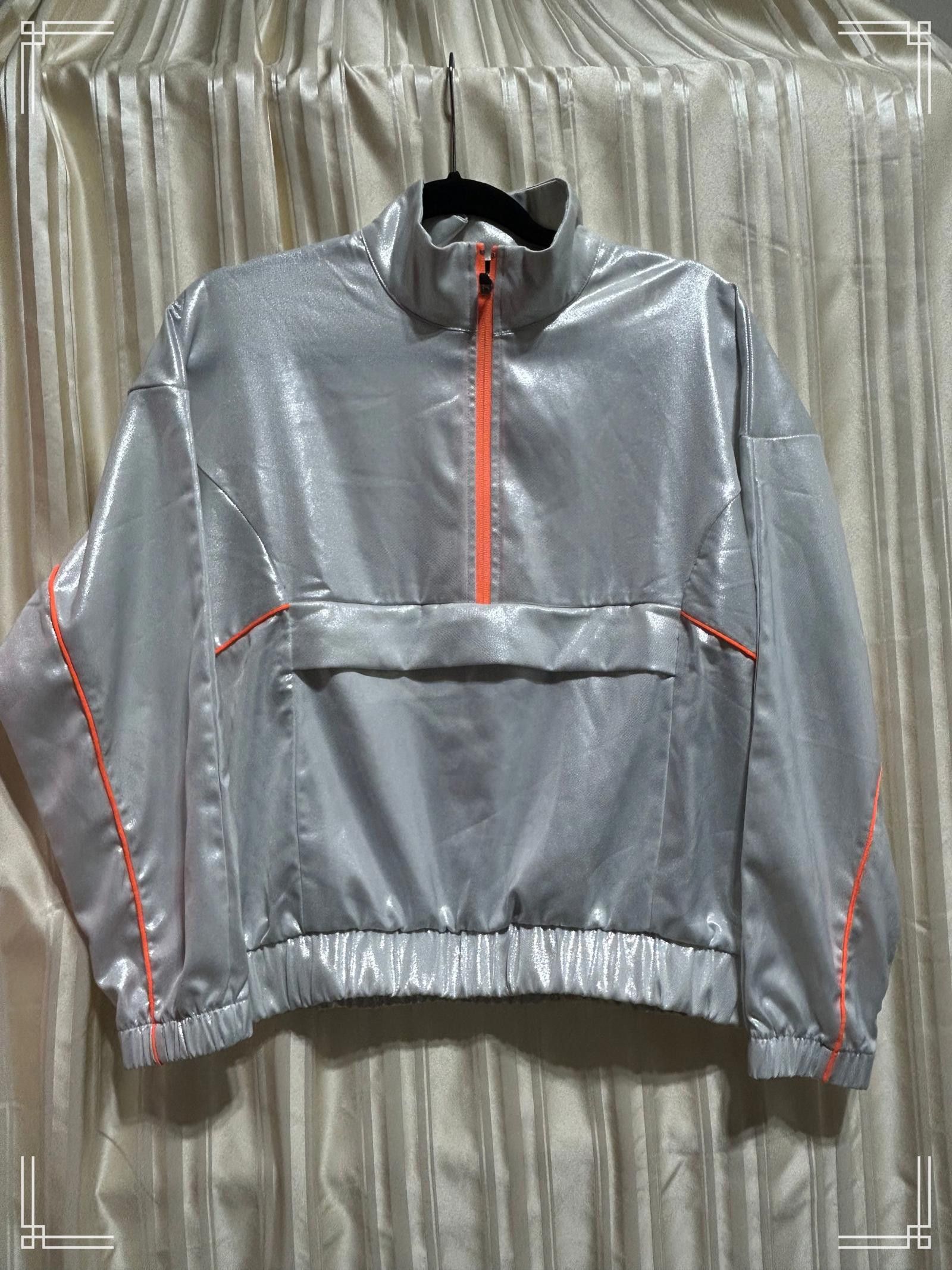 Forever 21 Forever 21 Women's Silver Reflective Windbreaker with Orange Size S / US 4 / IT 40 - 1 Thumbnail