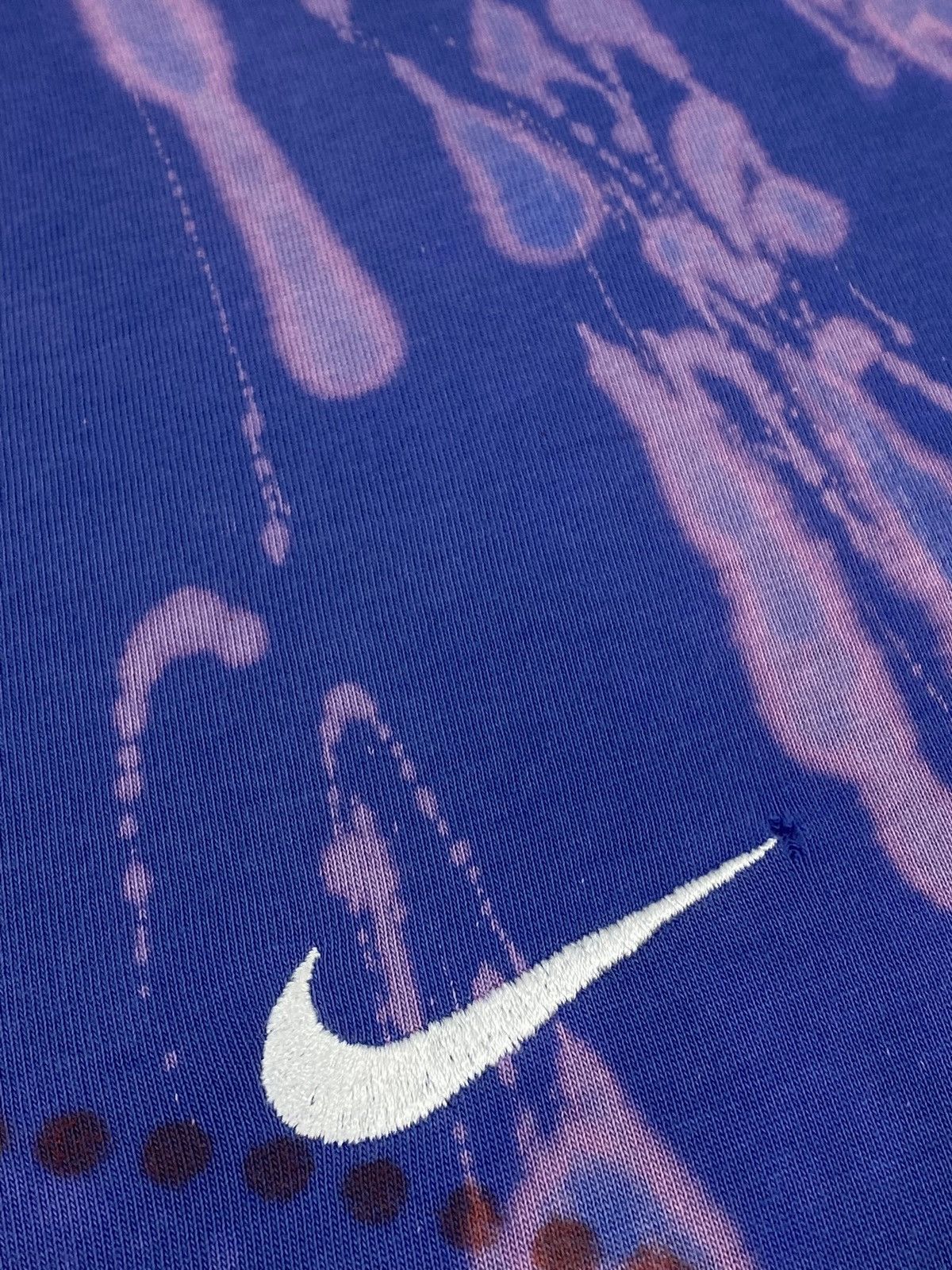 Nike 🔥LASTDROP🔥 Vintage 90s Nike Custom Mexican Skull Bleach Tee Size US XL / EU 56 / 4 - 5 Thumbnail