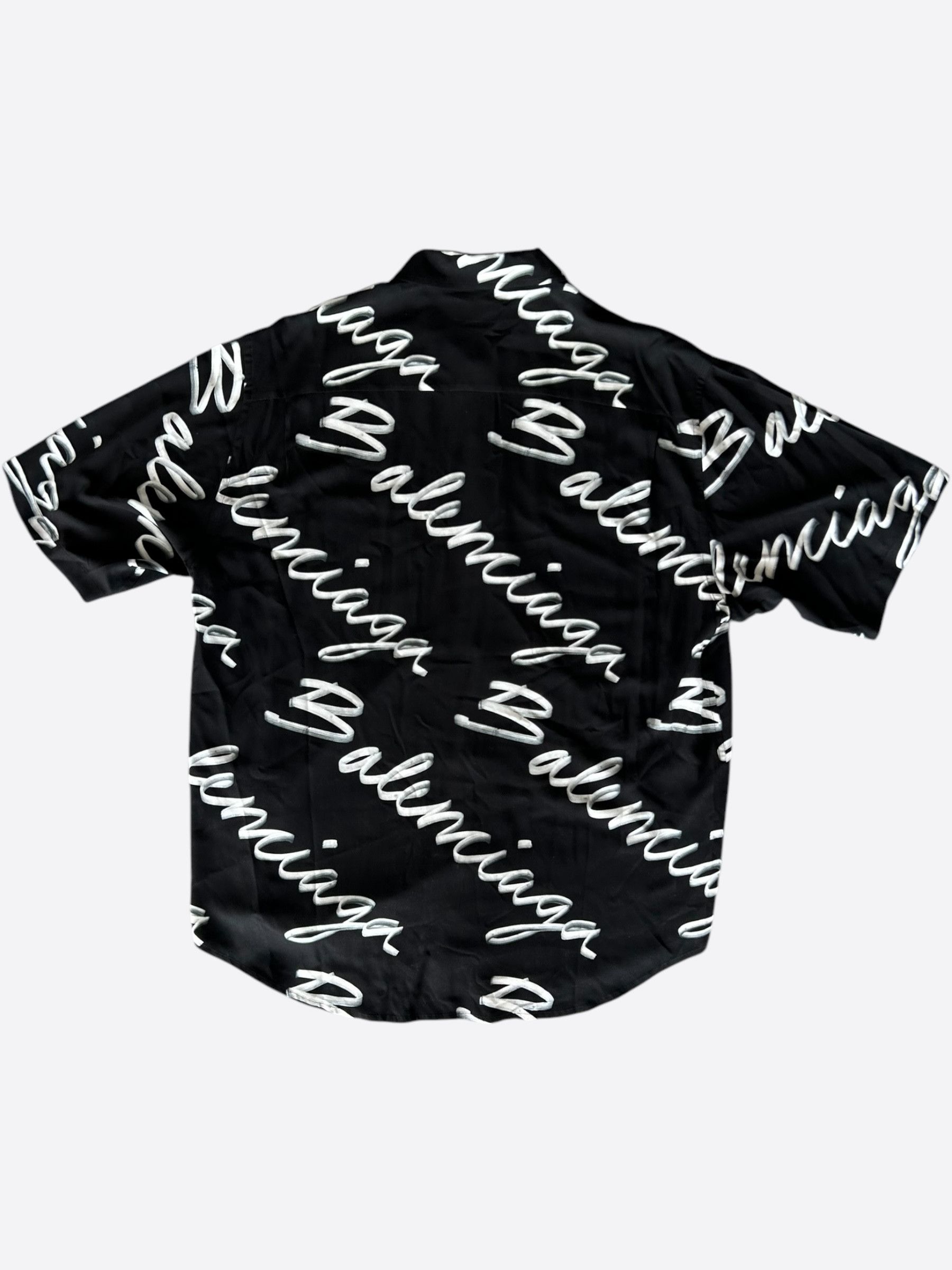 Balenciaga Balenciaga Black & White Script Button Up Shirt Size US XXL / EU 58 / 5 - 2 Thumbnail