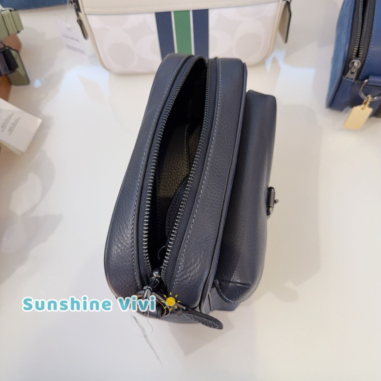 Coach NWT Coach Men Warner Crossbody Bag Denim/Midnight Navy CW217 Size ONE SIZE - 4 Thumbnail
