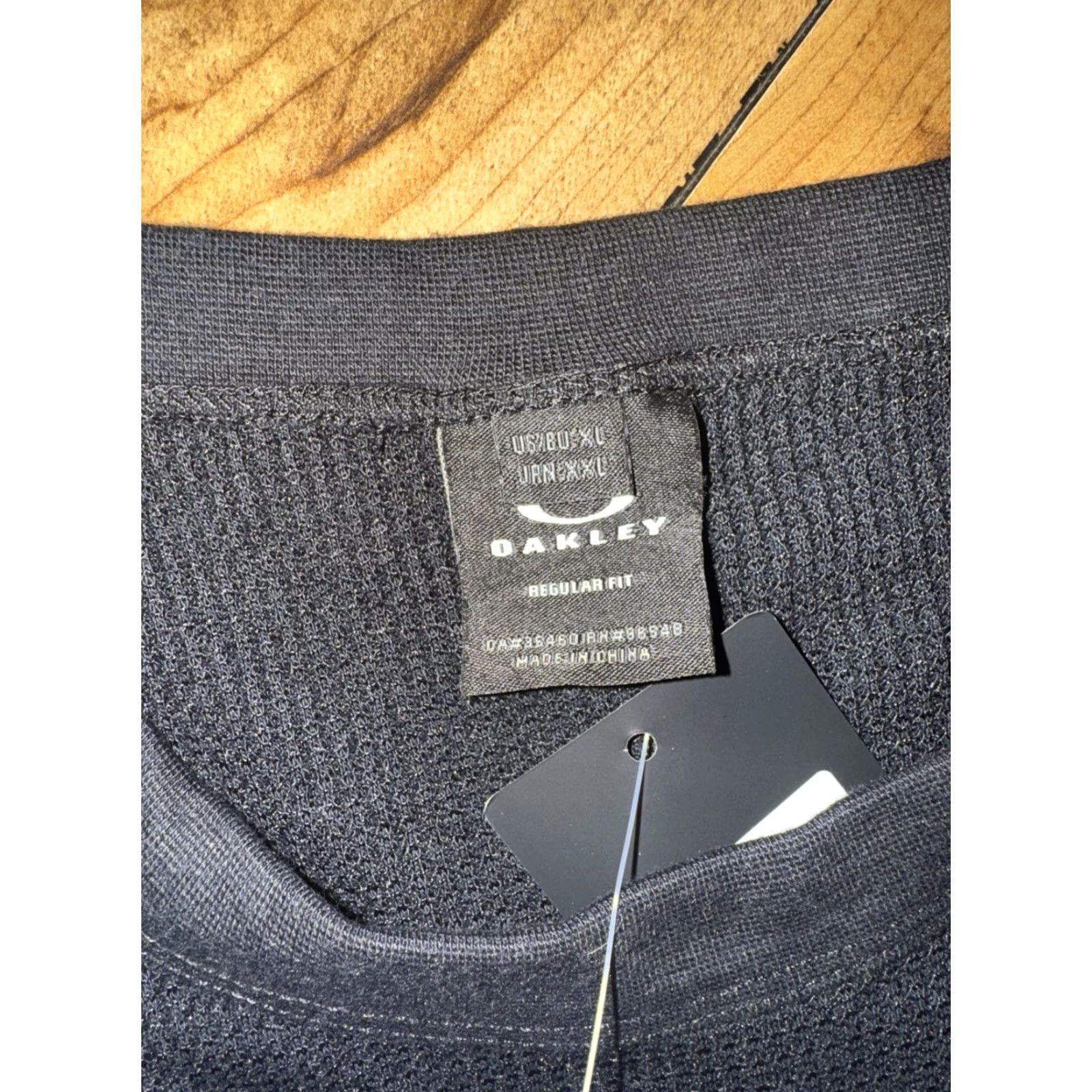 Oakley Oakley T-Shirt All Day Waffle SS Black XL Men 23x29 Size US XL / EU 56 / 4 - 3 Thumbnail