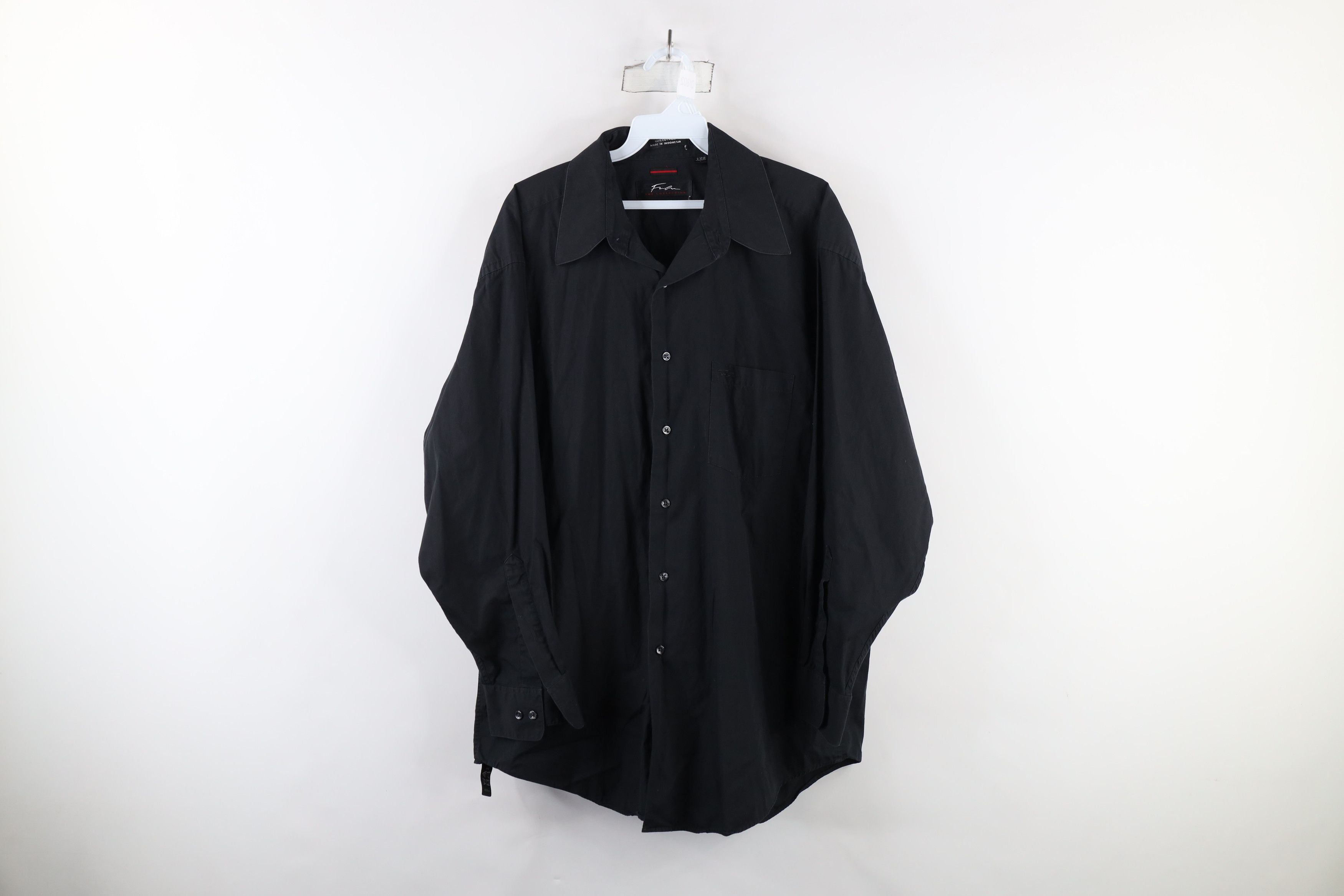 Fubu × Vintage Vintage FUBU Faded Spell Out Script Collared Button Shirt Size US L / EU 52-54 / 3 - 1 Thumbnail