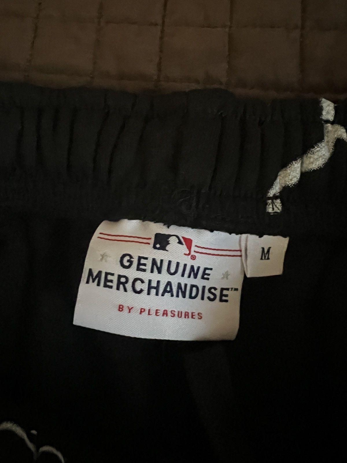 New York Yankees × Pleasures Pleasures x Yankees Lightning Shorts sz M Size US 30 / EU 46 - 3 Thumbnail