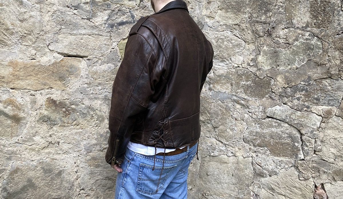 Vintage Vintage D-Pocket Motorcycle Distressed Leather Biker Jacket Size US L / EU 52-54 / 3 - 6 Thumbnail
