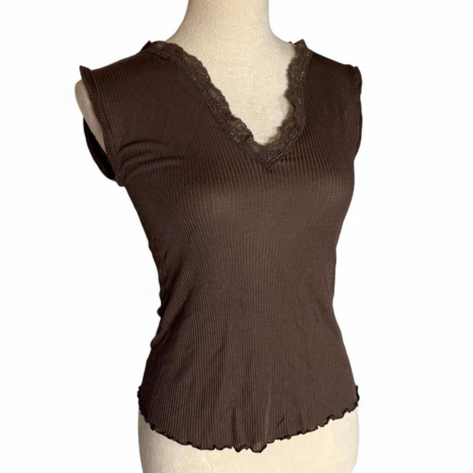 Bcbgmaxazria 90s y2k fairy BCBG brown lace tank top Size M / US 6-8 / IT 42-44 - 1 Thumbnail