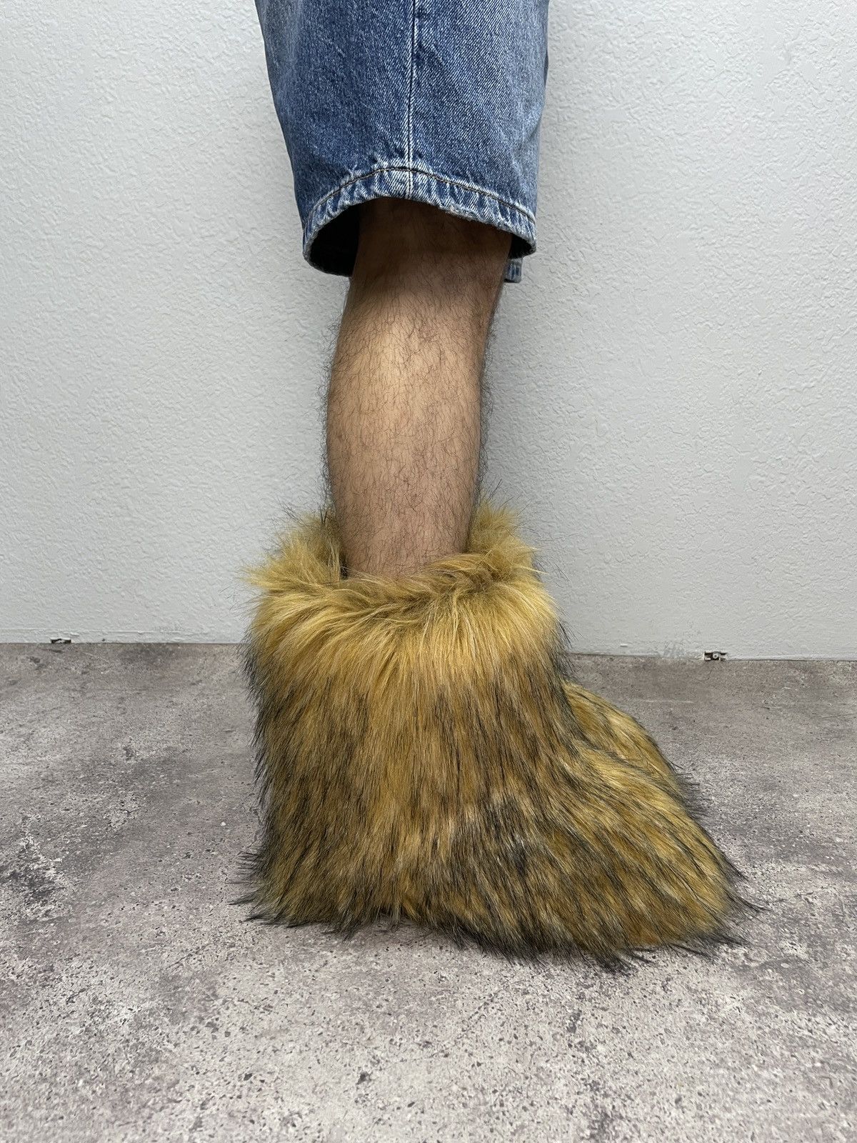 If Six Was Nine Vintage Y2K Balenciaga Style Fur Faux Leather Biker Boots Size US 9 / EU 42 - 8 Thumbnail