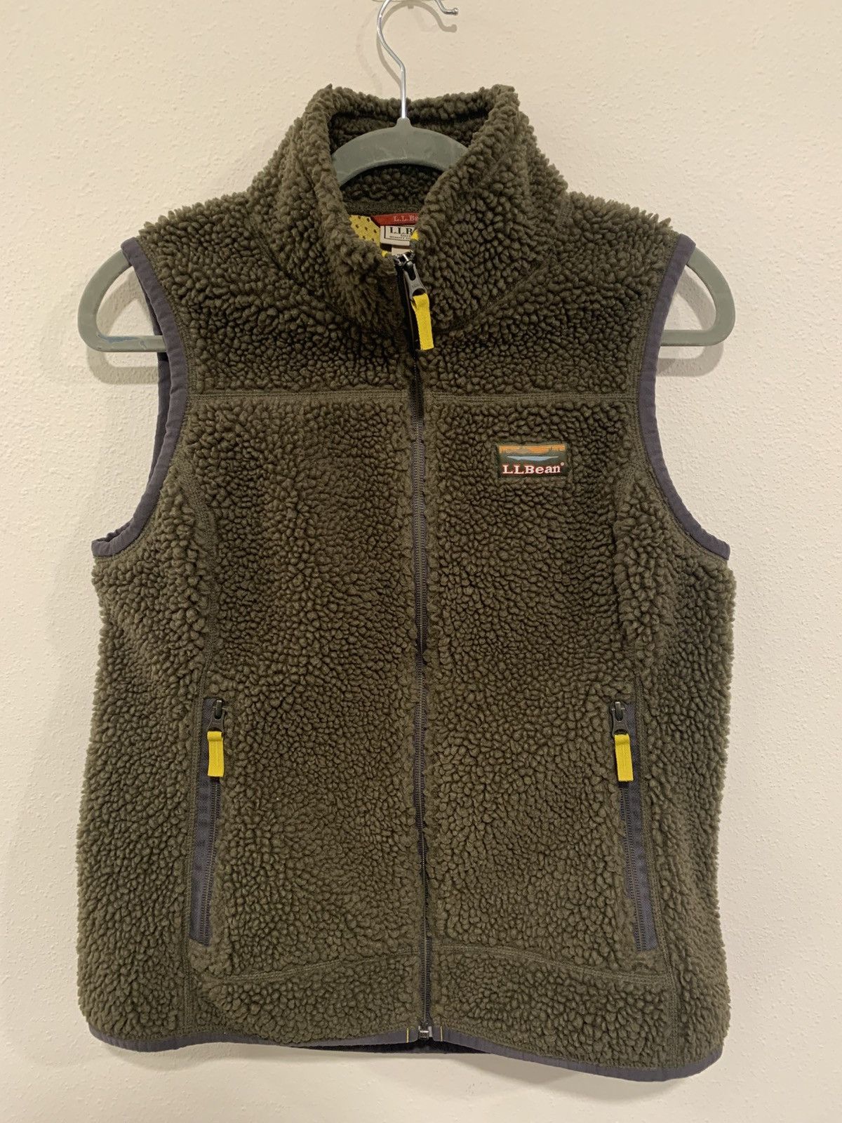 L.L. Bean 90”s LL Bean Green Vest Deep Pile Sherpa Fleece Full Zip Size US S / EU 44-46 / 1 - 1 Thumbnail