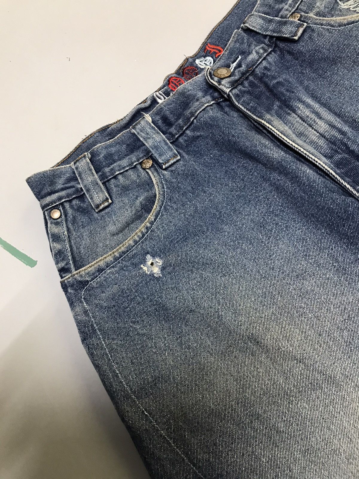 Coogi Vintage coogi embroidered denim jort Size US 36 / EU 52 - 5 Thumbnail