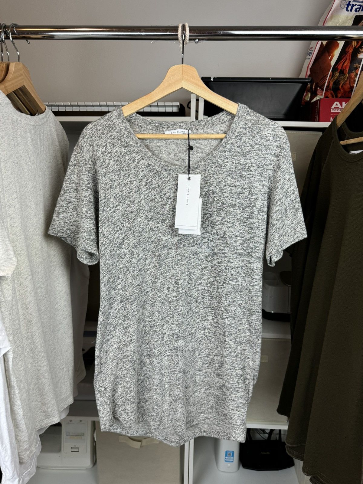 John Elliott John Elliott BNWT Grey Scallop Tee Size US M / EU 48-50 / 2 - 1 Thumbnail