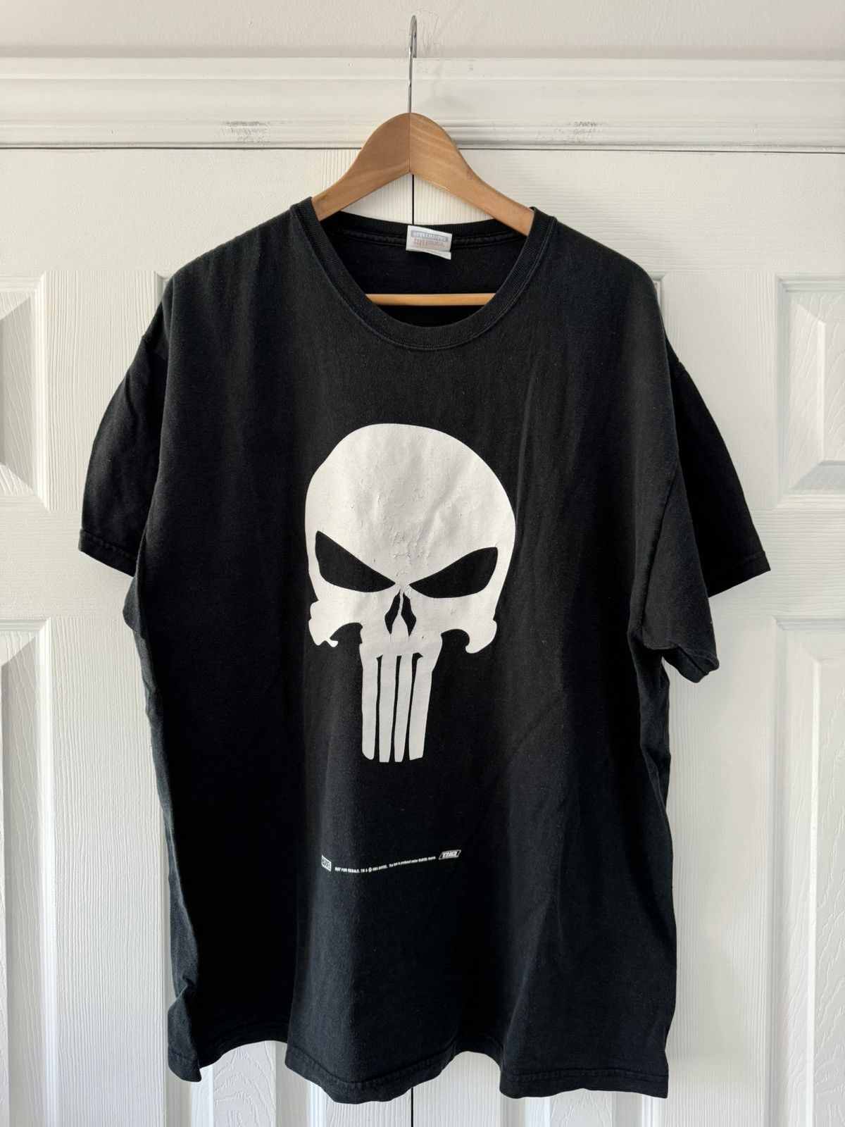 Vintage Vintage Punisher - Marvel Comics Tee 2004 Size US XL / EU 56 / 4 - 1 Thumbnail