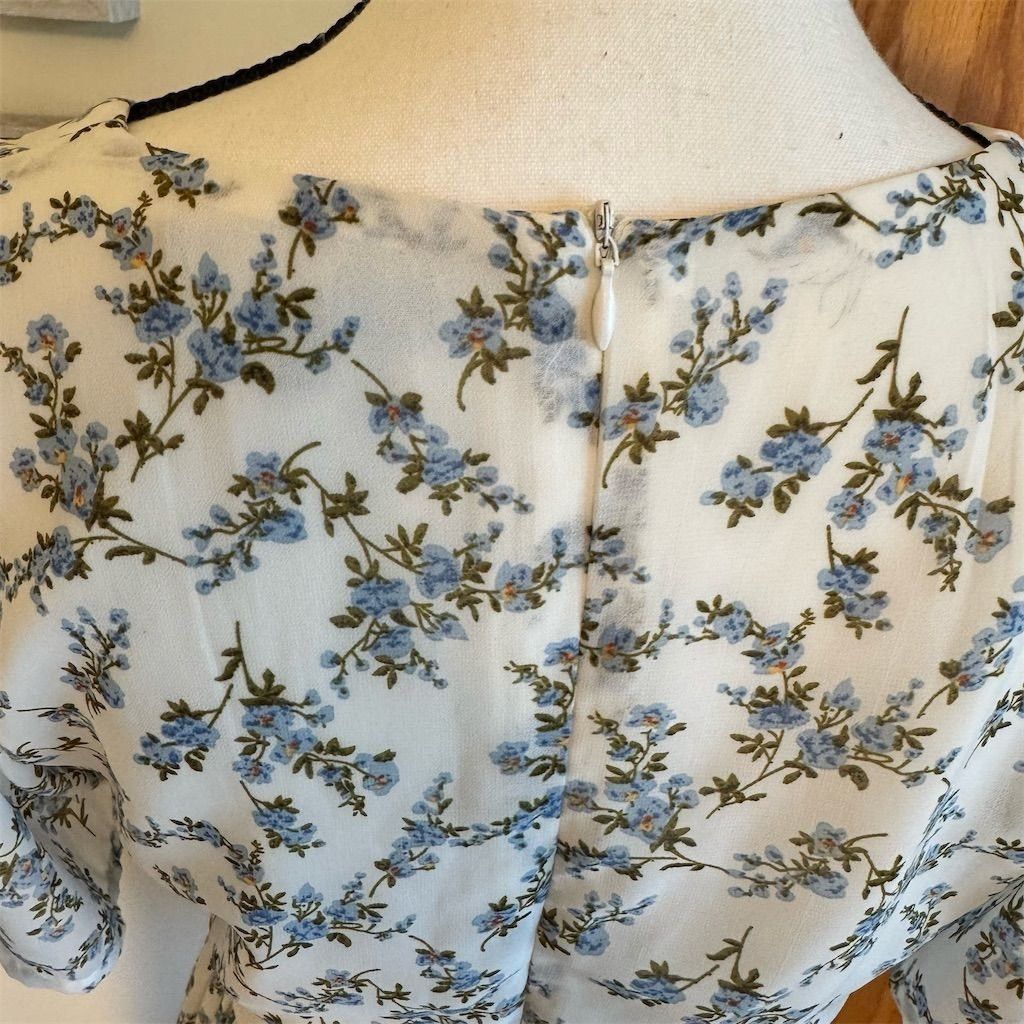 Lulus Lulus Women's M White Floral Bohemian Mini Dress Short Slee Size M / US 6-8 / IT 42-44 - 6 Thumbnail