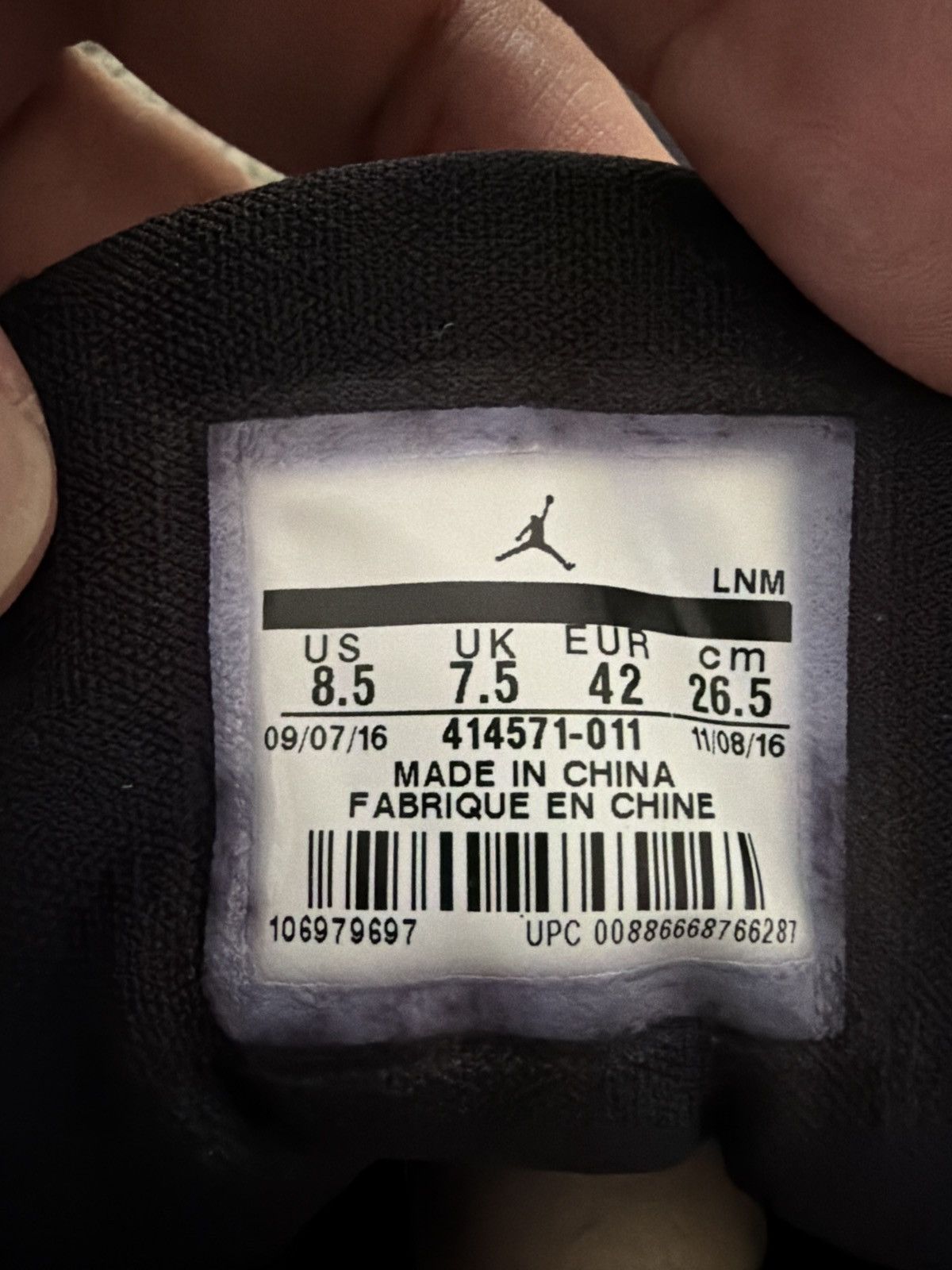 Nike Jordan 13 Black Cat (2016) Size US 8.5 / EU 41-42 - 6 Thumbnail