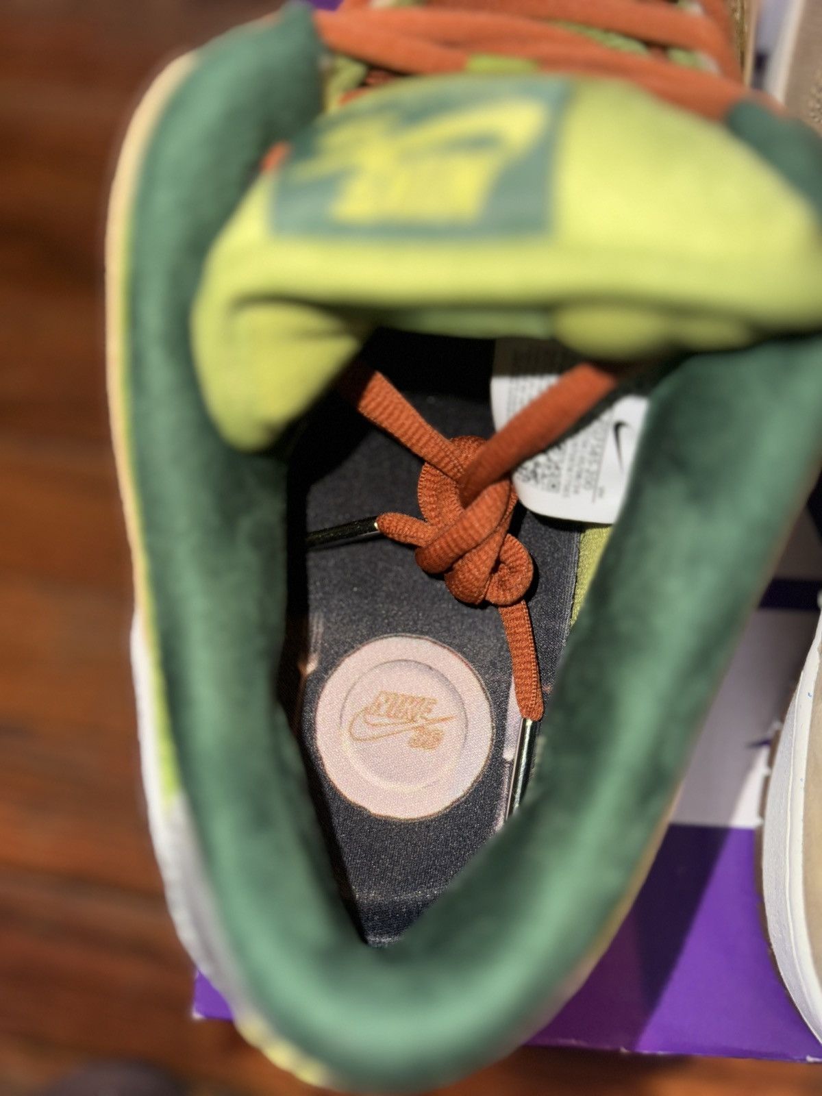 Nike NIKE SB DUNK LOW (ESCARGOT) Size US 12 / EU 45 - 6 Thumbnail