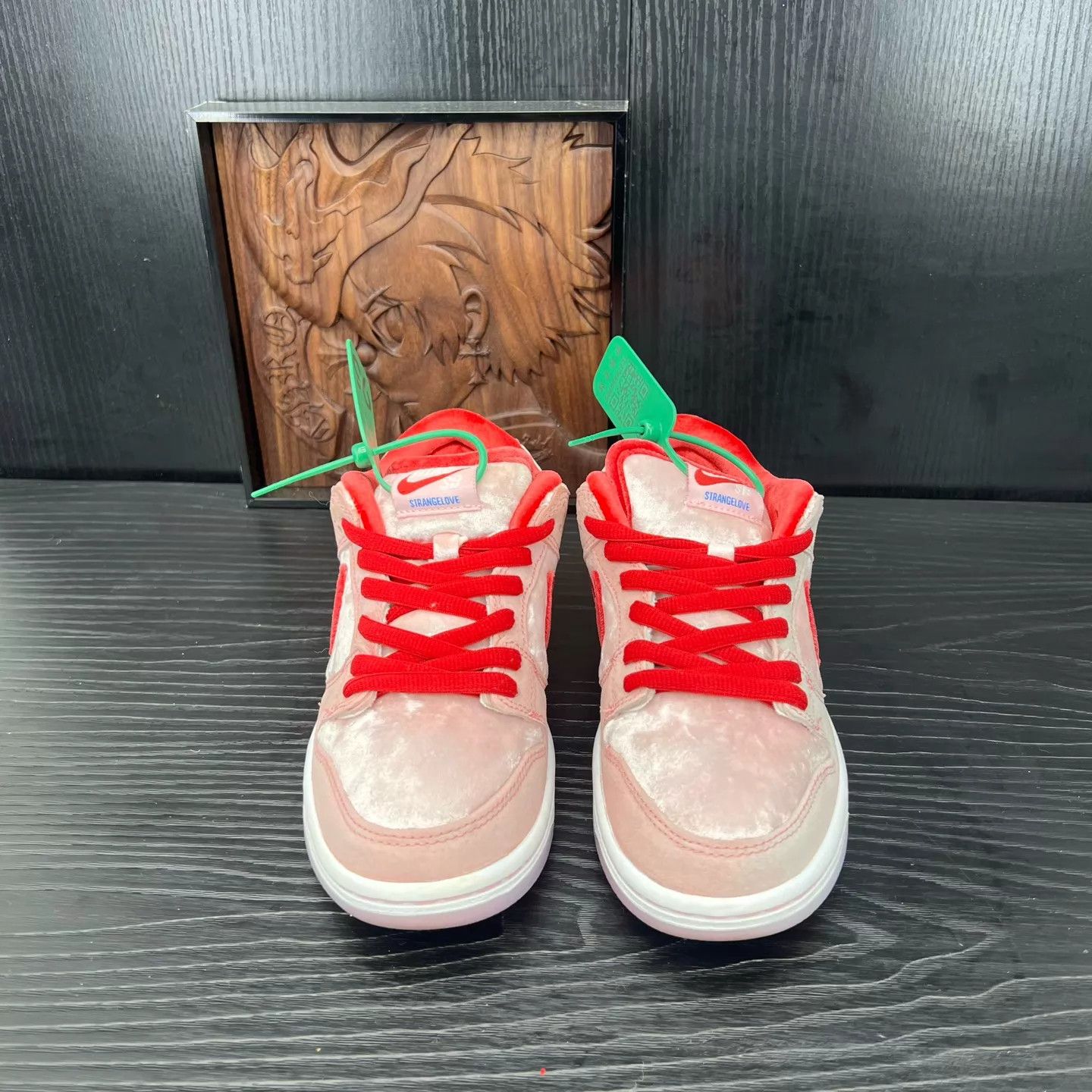 Nike Nike Dunk SB Low Pro Valentines 38 99 New Box & Accs Size US 7.5 / IT 37.5 - 8 Thumbnail
