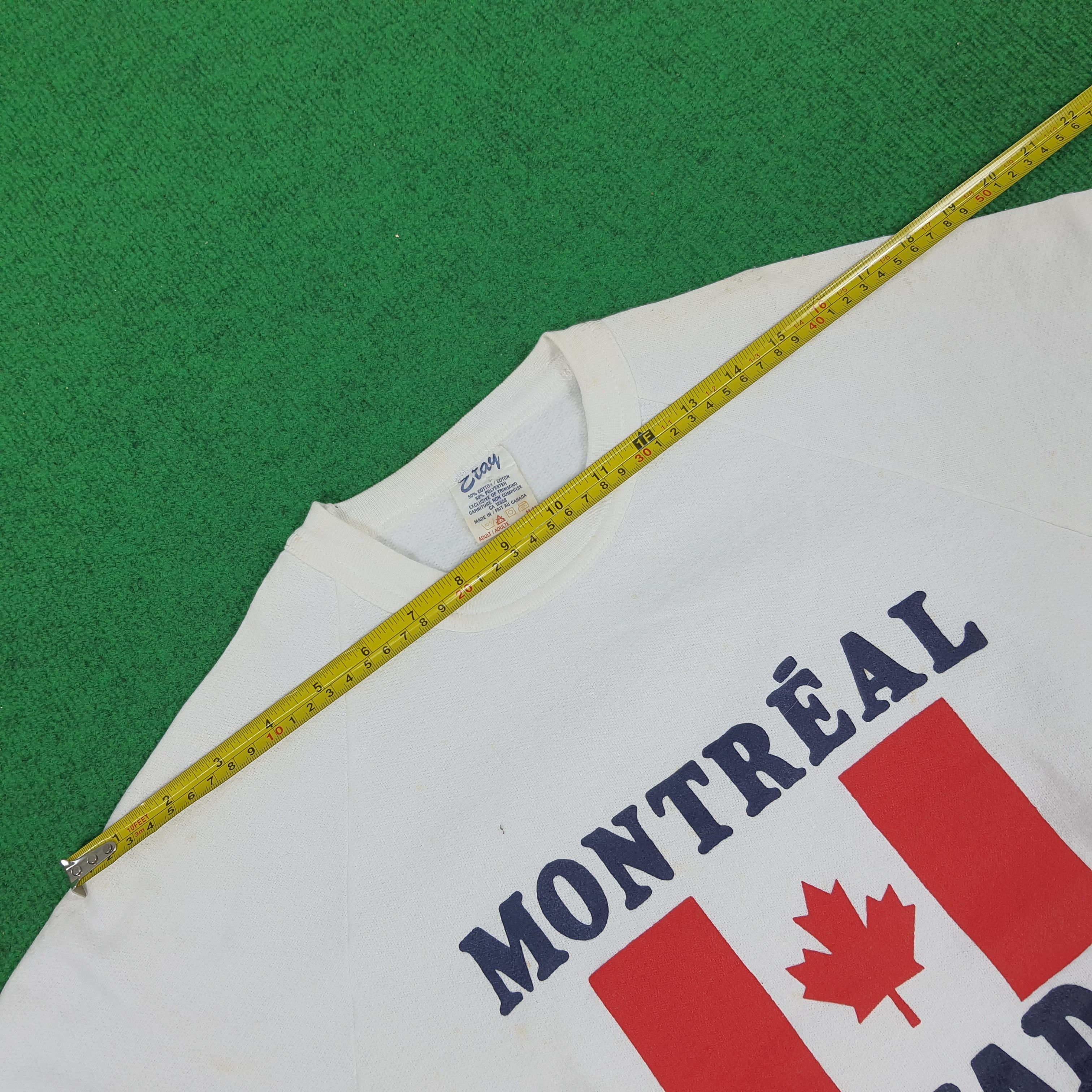Vintage Vintage Montreal CANADA Flag Sweatshirts Size US S / EU 44-46 / 1 - 7 Thumbnail