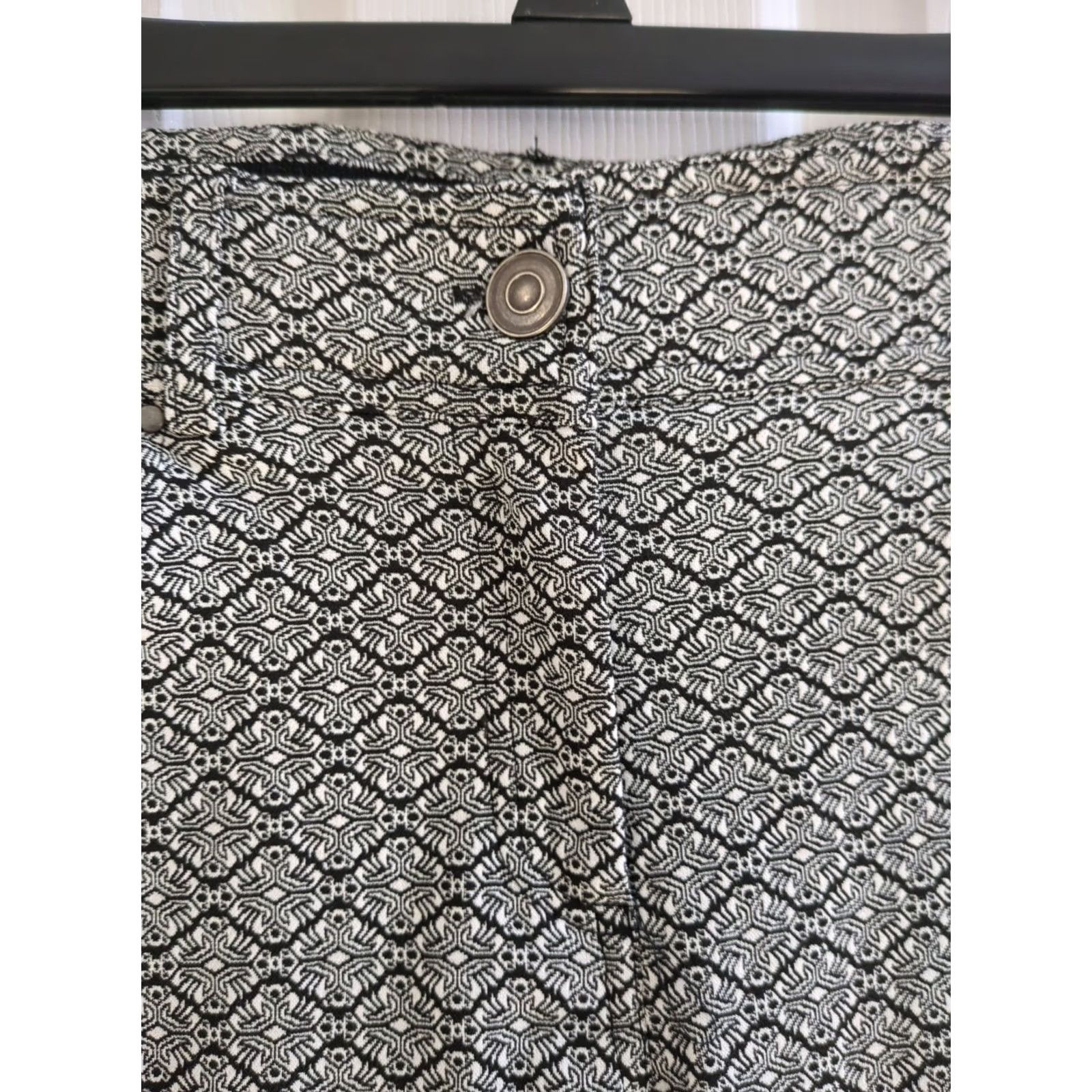 Vintage 89th & Madison Dress Pants Women's 8 Pull On Geometric Black White Print Stretch Pants Mens? Size 30" / US 8 / IT 44 - 3 Thumbnail