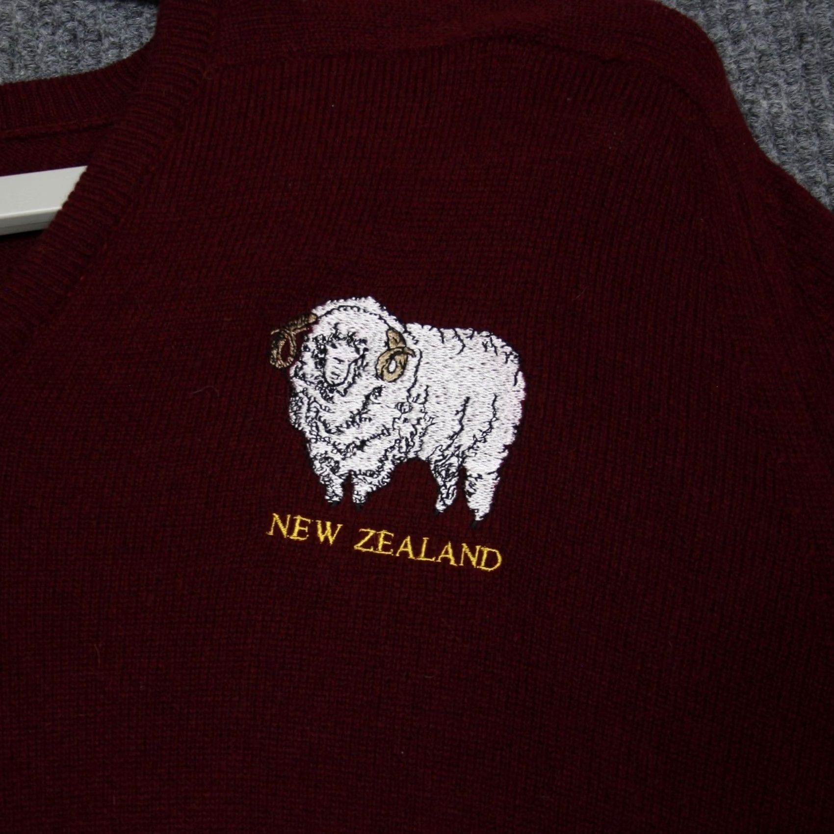 Vintage Woolly Jumpers Sweater Mens L Red V-Neck Knit Pullover Merino Wool Embroidered Sheep NZ Designed Vintage: No Size US L / EU 52-54 / 3 - 5 Thumbnail