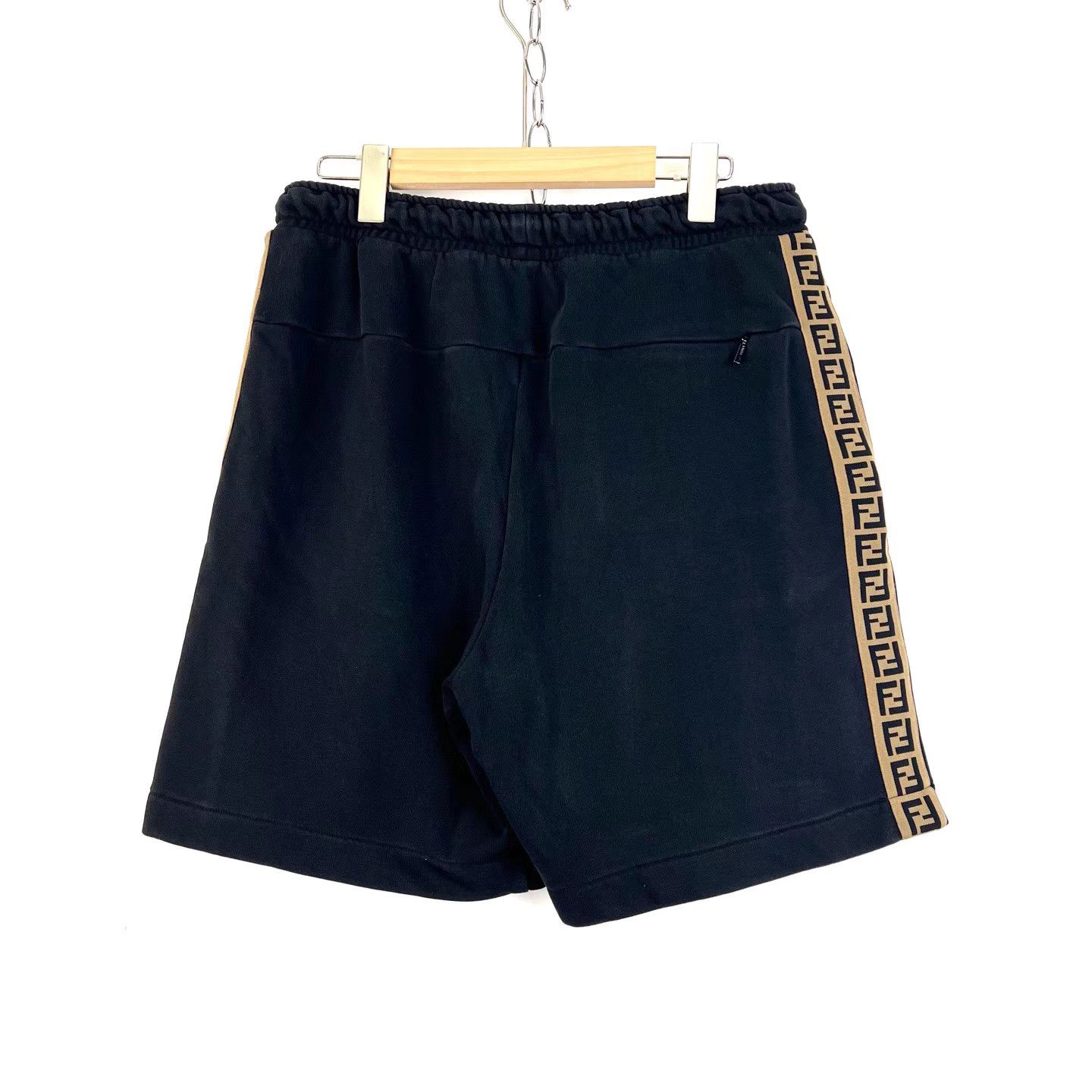 Fendi Fendi Black Side Logo Tape Track Shorts K12 Size US 34 / EU 50 - 2 Thumbnail