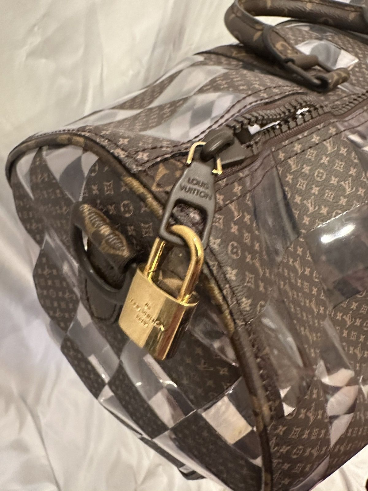 Louis Vuitton Louis Vuitton Transparent Duffle Size ONE SIZE - 8 Thumbnail