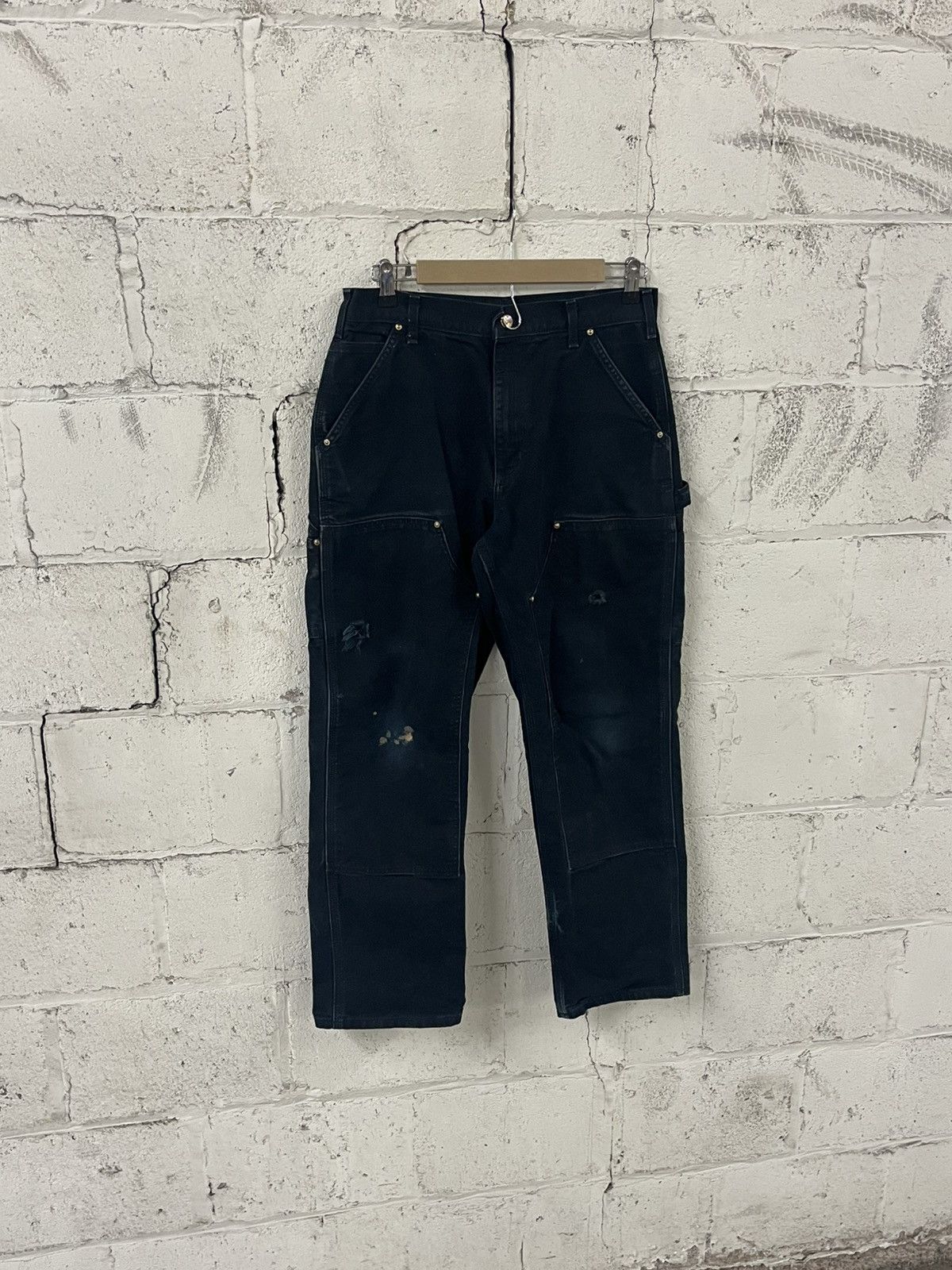 Carhartt Carhartt double knees thrashed and faded black rare skater Size US 30 / EU 46 - 2 Thumbnail