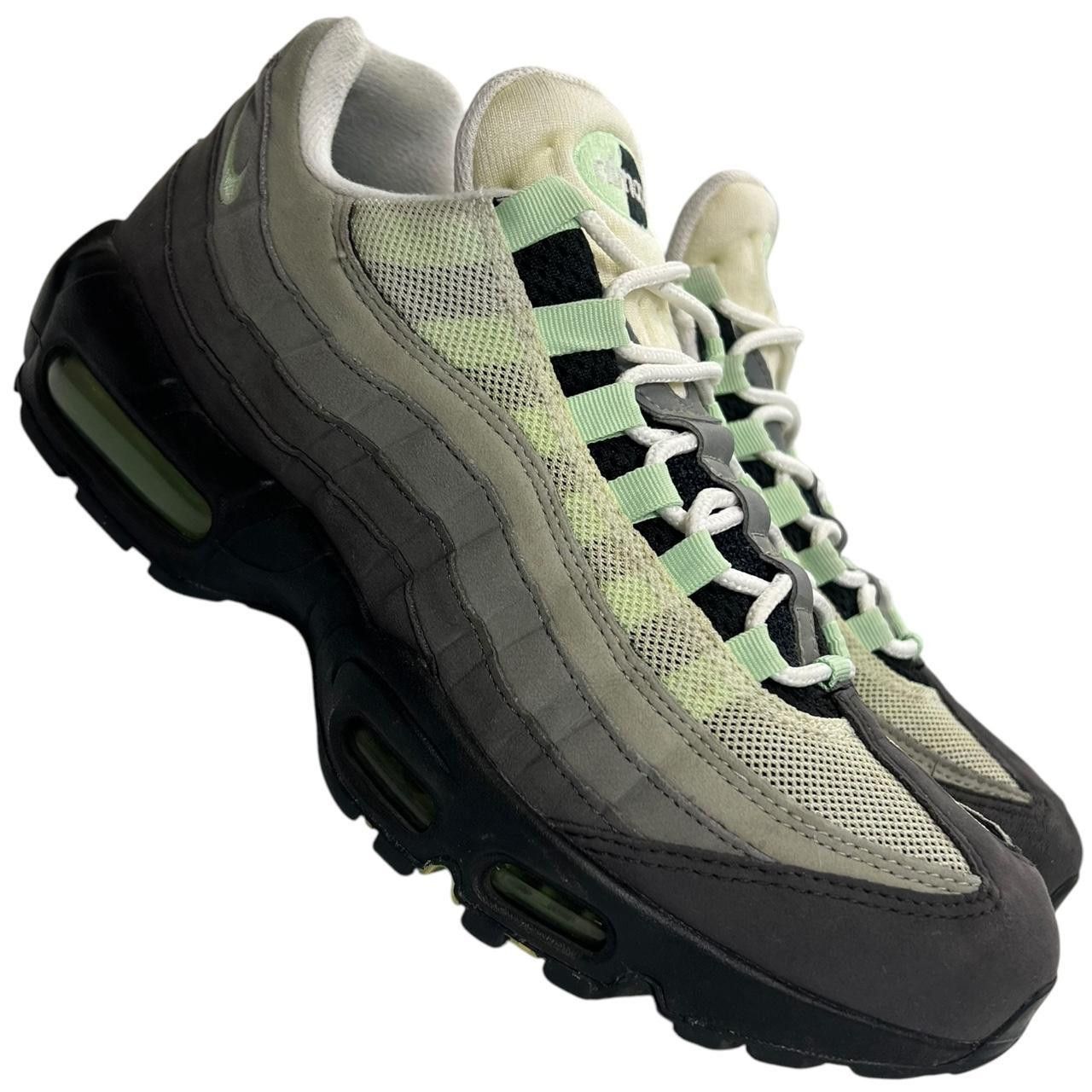 Nike Nike Air Max 95 OG Fresh Mint - Size US 10 / EU 44 / UK 9 Size US 10 / EU 43 - 1 Thumbnail