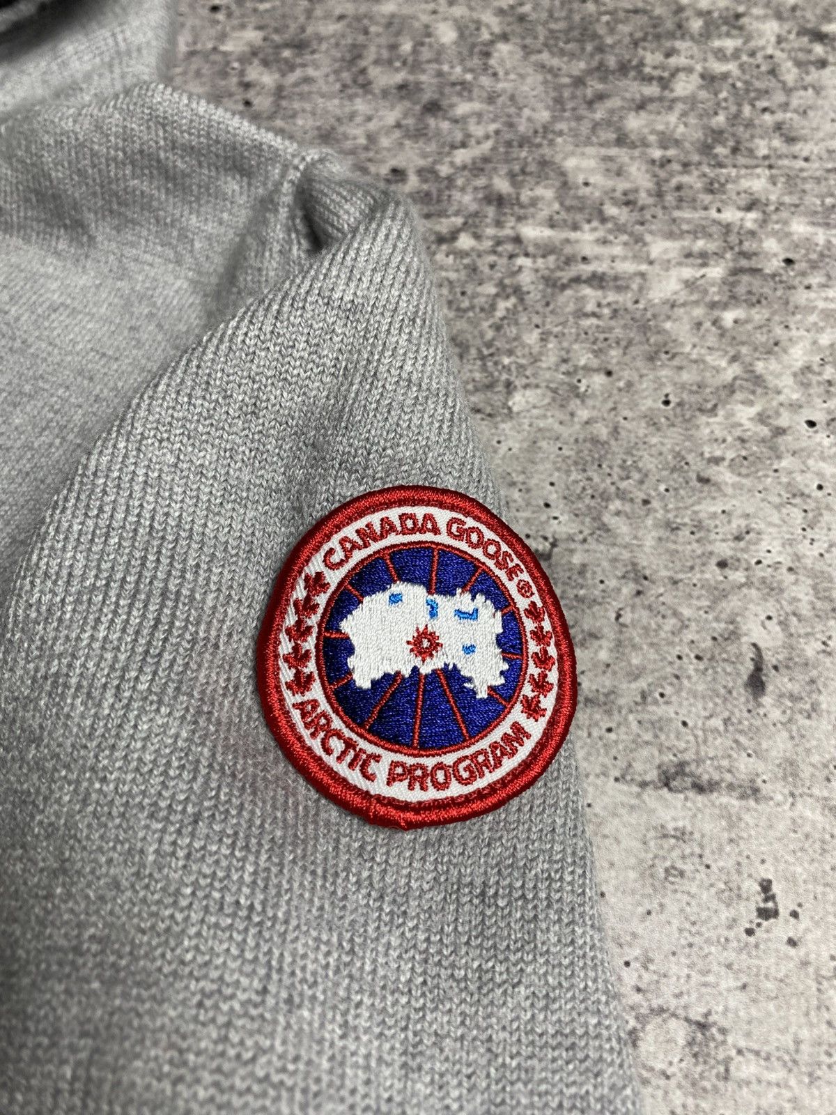 Canada Goose Canada Goose Wool Sweater Size XS / US 0-2 / IT 36-38 - 4 Thumbnail