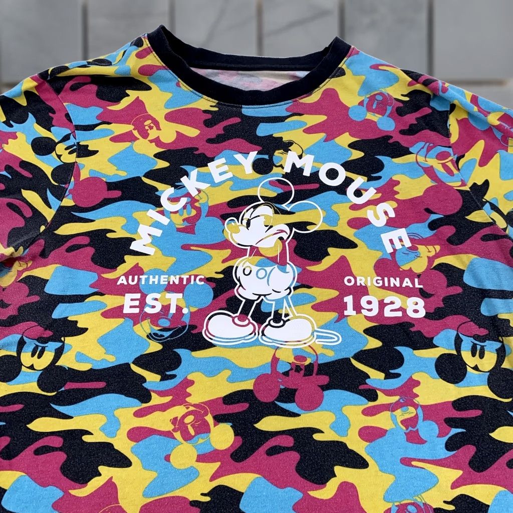 Disney Mickey Mouse Multicolor Camo Shirt Mens Large Disney 1928 Tee Logo Crew Neck Short Sleeve T-Shirt Cartoon 90s Size US L / EU 52-54 / 3 - 1 Thumbnail