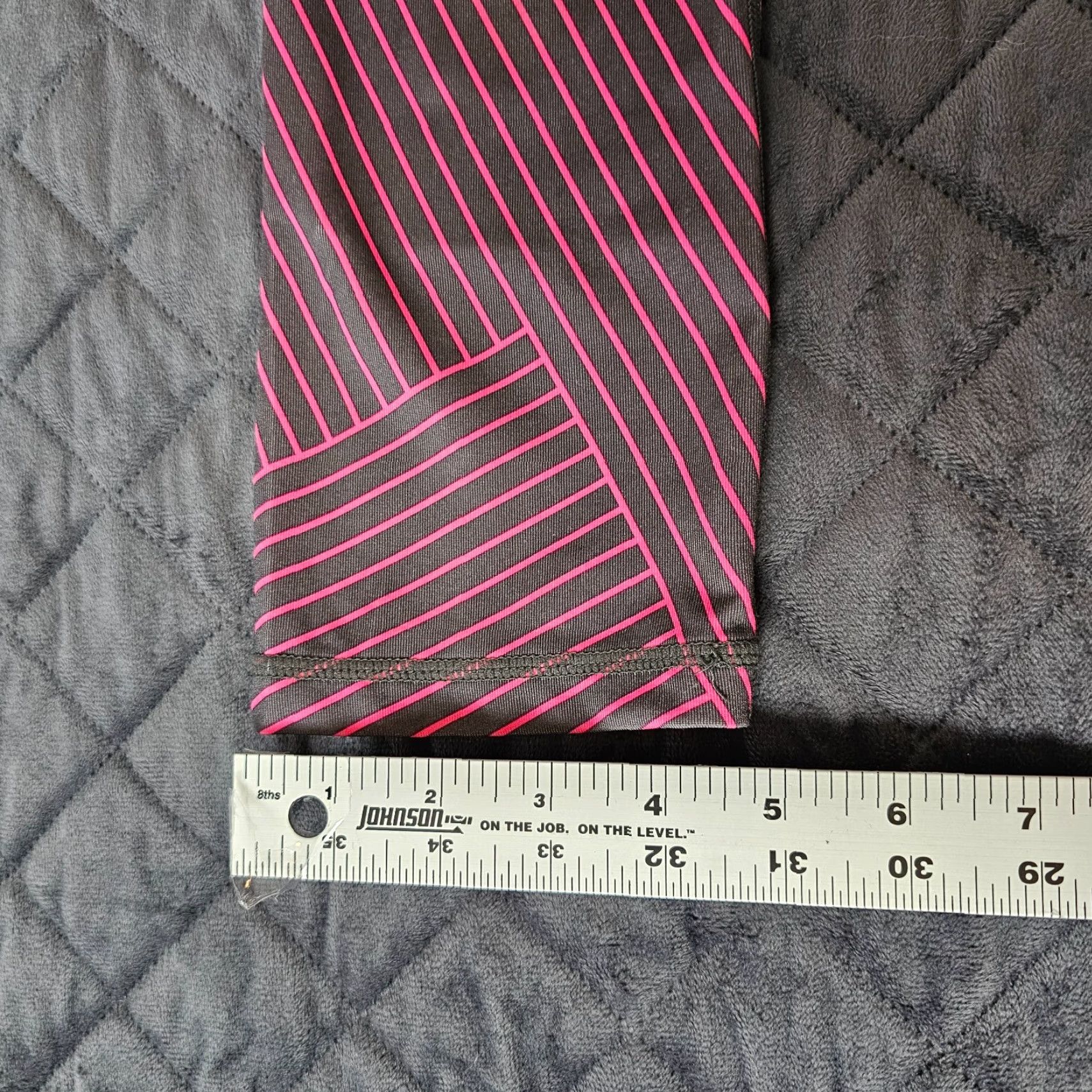 Reebok Reebok Women’s Leggings XS Cropped Gray Pink Stripe Athletic Gym Running Size 26" / US 2 / IT 38 - 7 Thumbnail