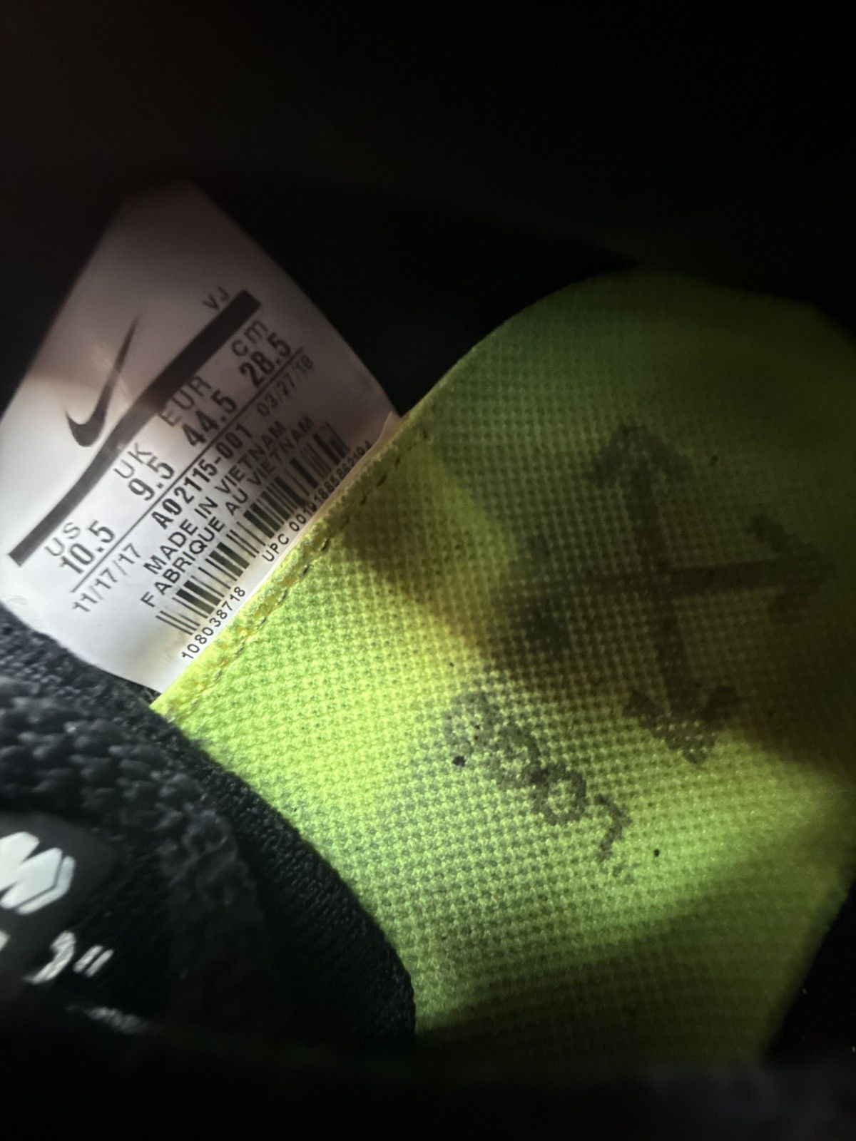 Nike × Off-White Nike Zoom Fly Mercurial Off-White Black Size US 10.5 / EU 43-44 - 2 Thumbnail