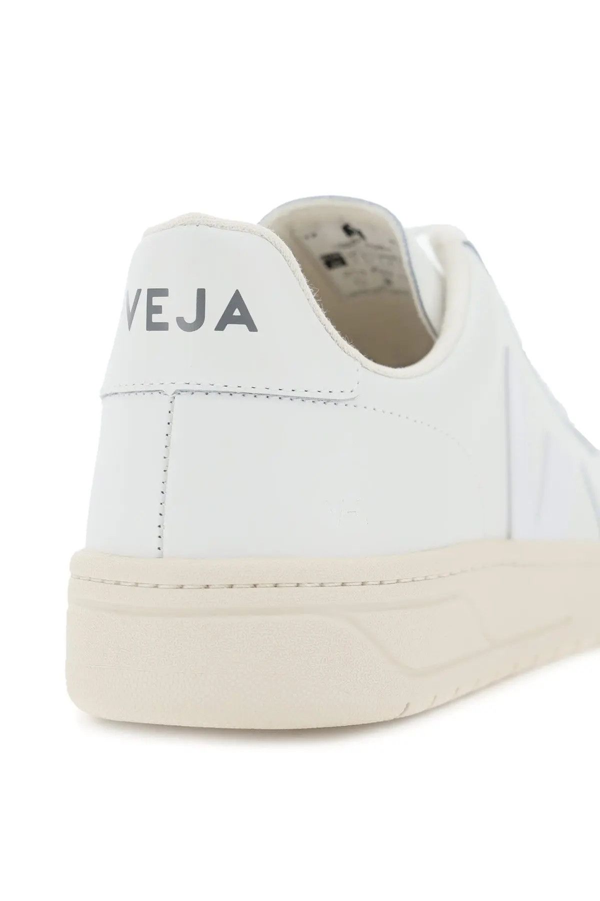 o1s22i1n0324 V-12 Leather Sneakers in White