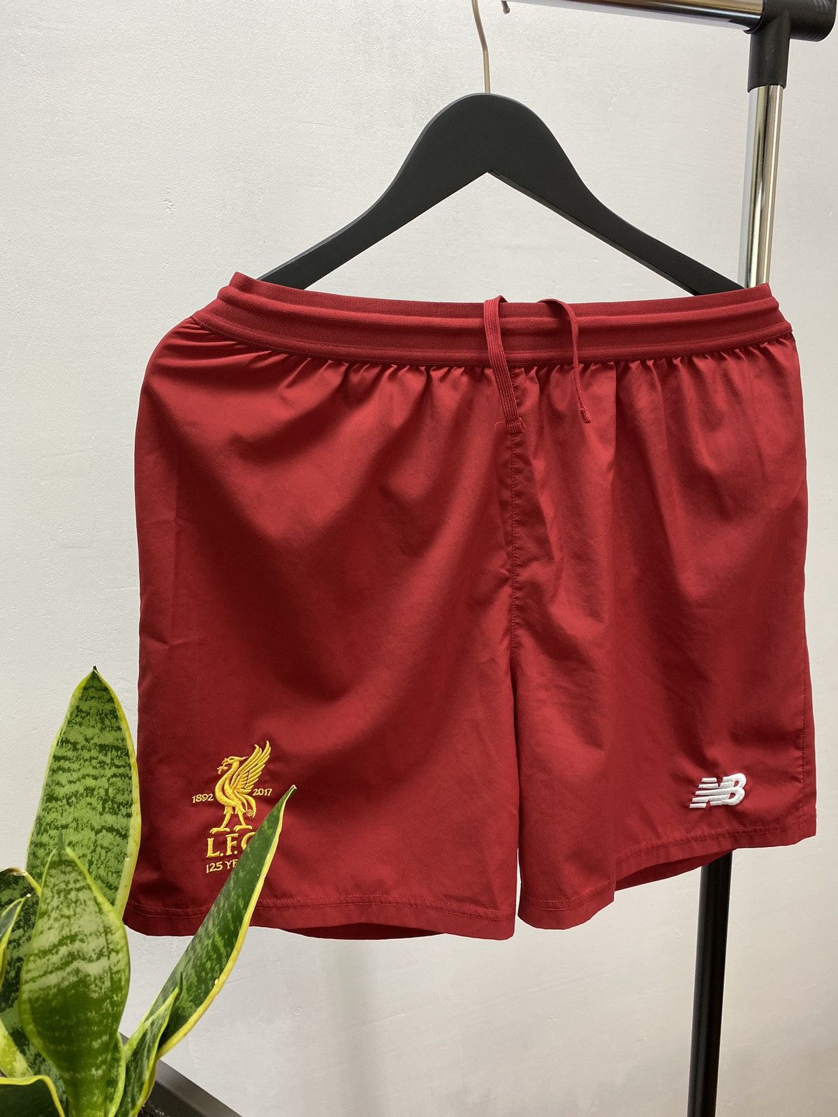 New Balance FC Liverpool 2017 2018 125 Years New Balance Soccer shorts Size US 32 / EU 48 - 3 Thumbnail