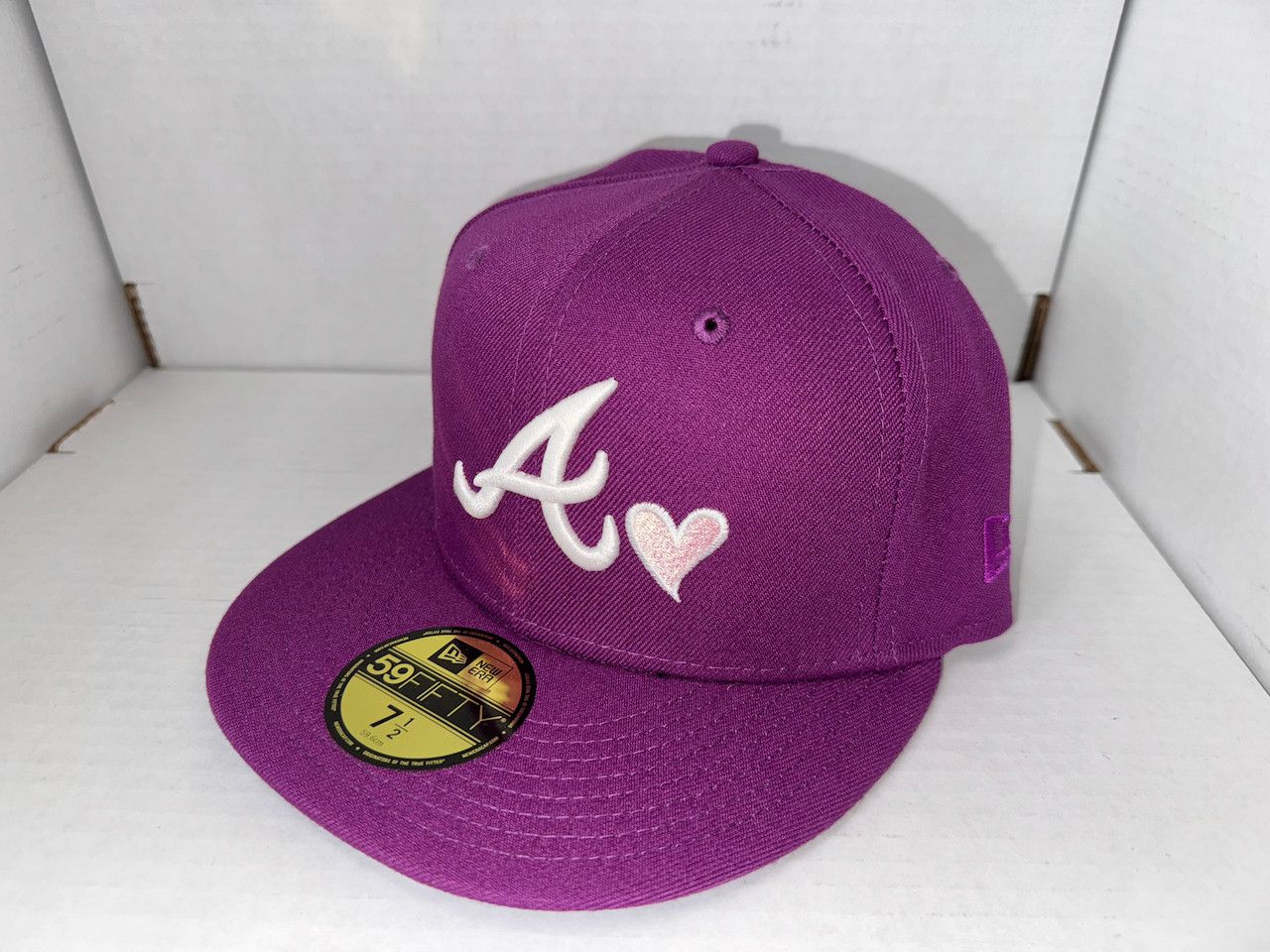 New Era ATL Braves Fitted, Violet Heart (Size 7 1/2) Size ONE SIZE - 2 Thumbnail