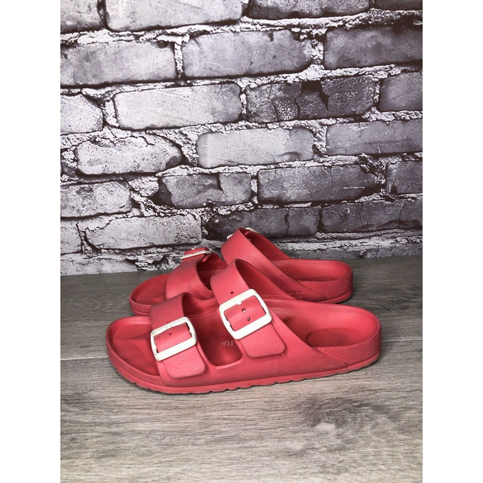 Birkenstock Birkenstock Arizona EVA Pink Foam Rubber Slides Sandals Wome Size US 6.5 / IT 36.5 - 1 Thumbnail
