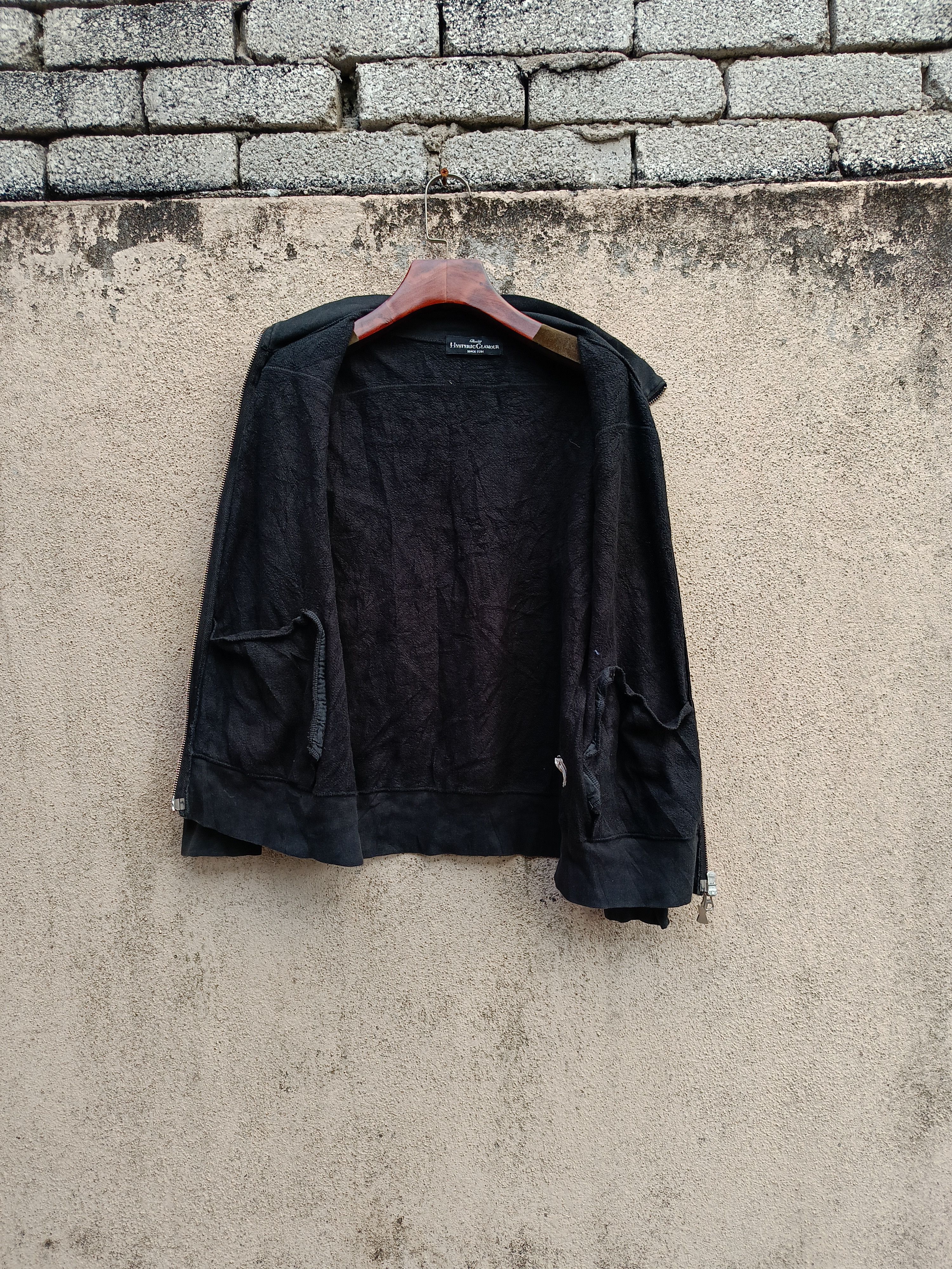 Hysteric Glamour 90's HYSTERIC GLAMOUR ZIP UP SWEATSHIRT BIG FACE PRINT Size US S / EU 44-46 / 1 - 3 Thumbnail
