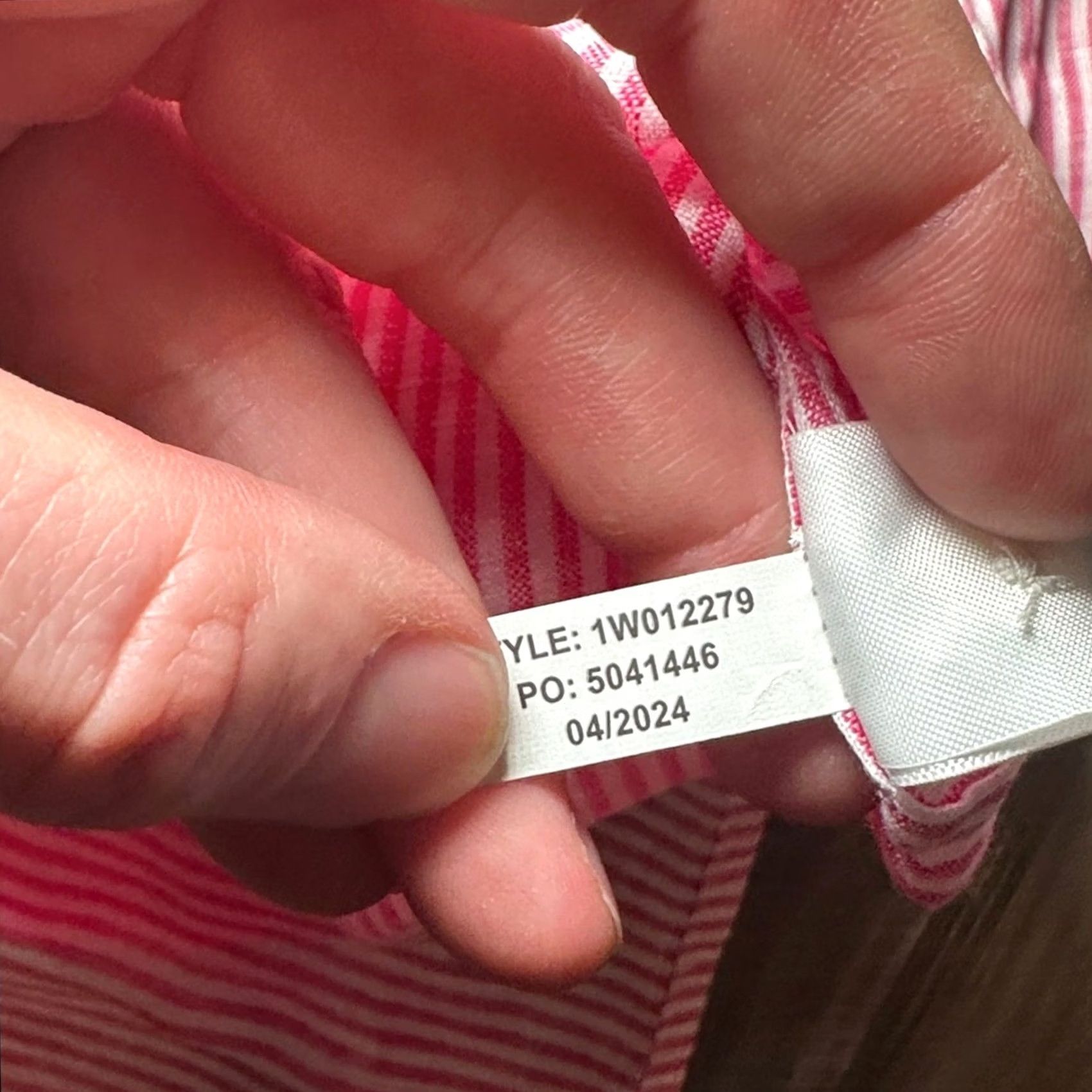 Vineyard Vines Vineyard Vines Linen Striped Lipstick Short Sleeve Button Down - Large Mens Shirt Pink Linen 100% Lipstick Striped S/S Jacket? Size US 33 - 7 Thumbnail